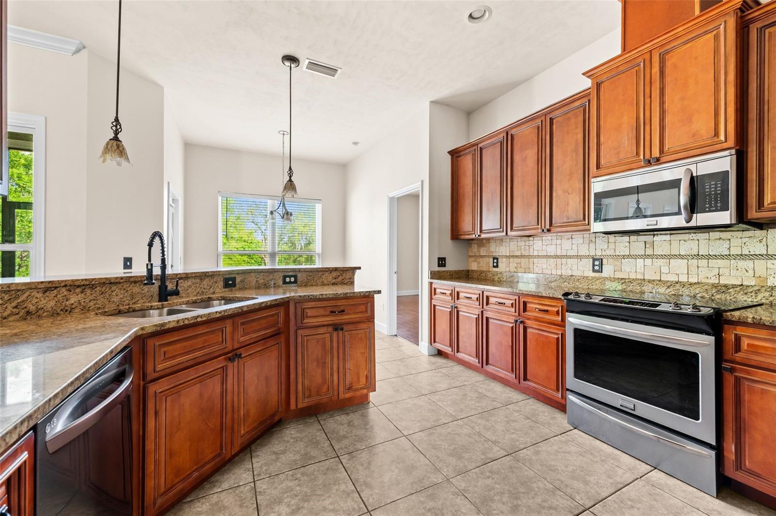 14825 NW 151ST LN, ALACHUA, FL — photo 16