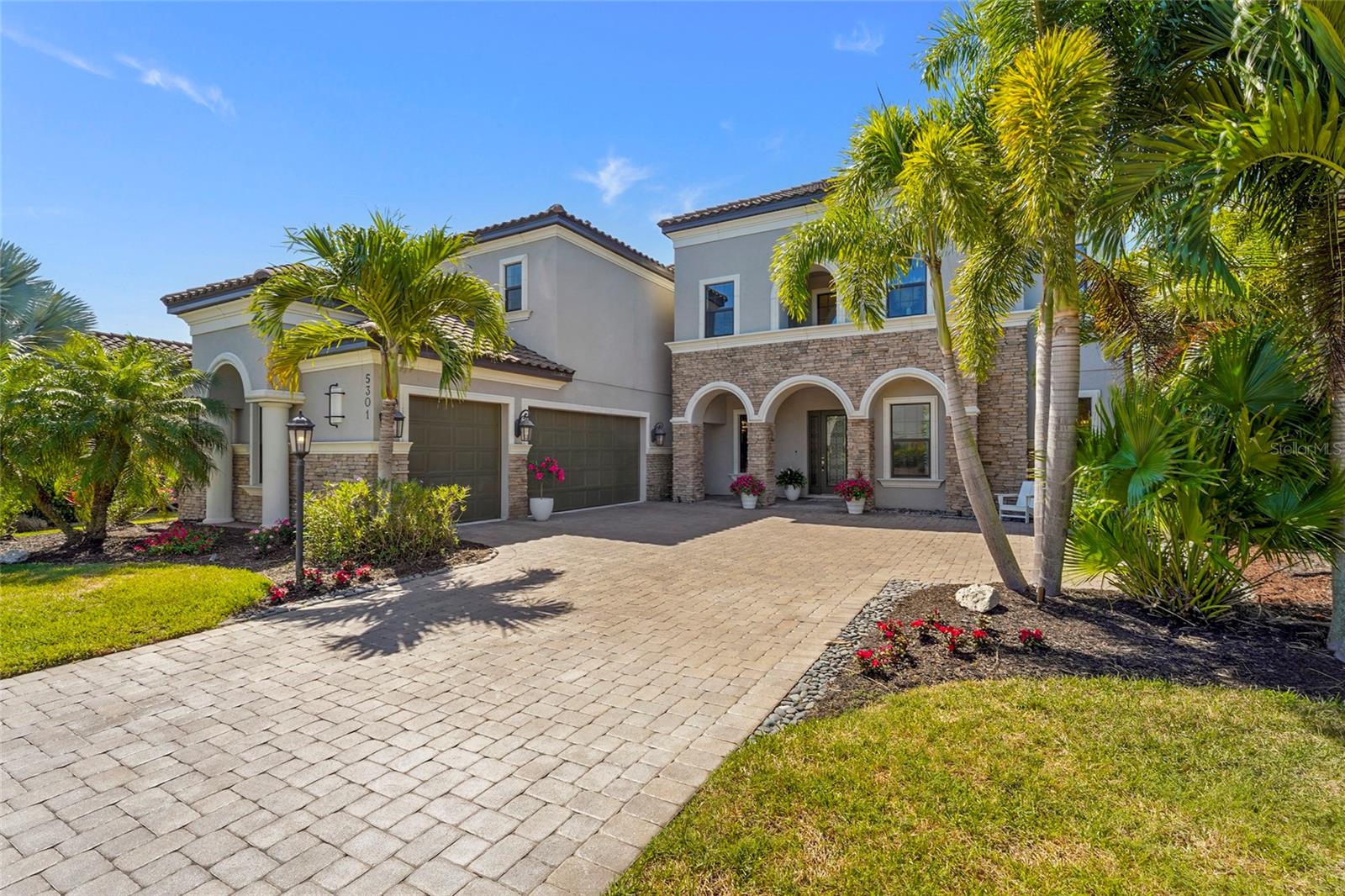 5301 GREENBROOK DR, SARASOTA, FL — photo 3