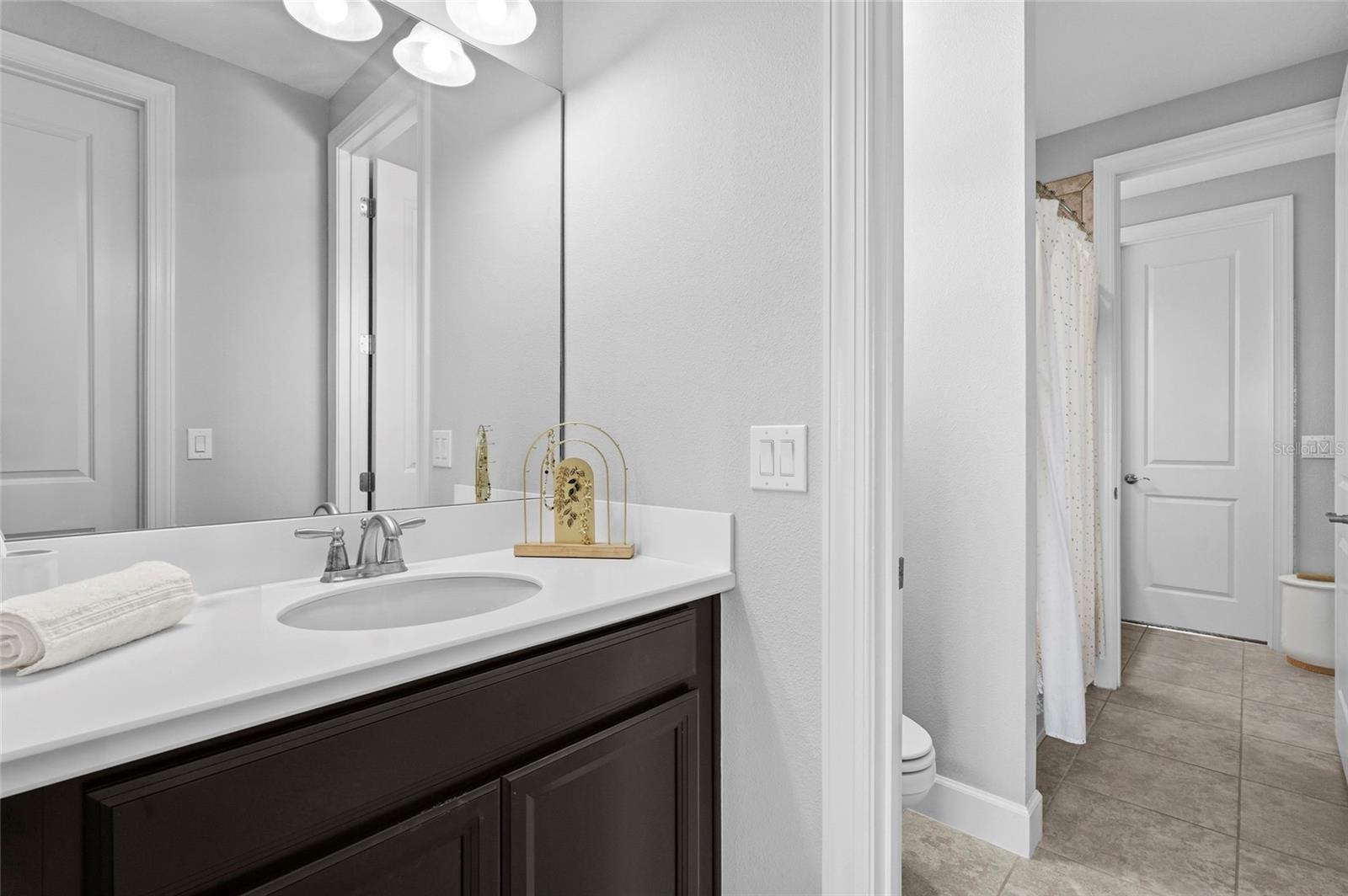 5301 GREENBROOK DR, SARASOTA, FL — photo 39