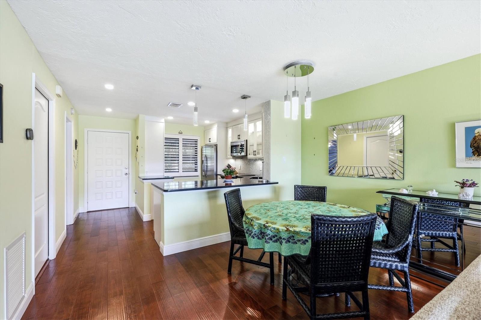 5186 LAKE VILLAGE DR #90, SARASOTA, FL — photo 9