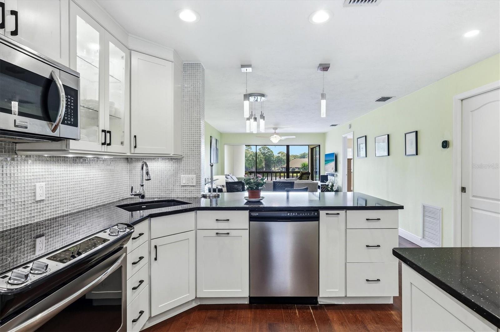 5186 LAKE VILLAGE DR #90, SARASOTA, FL — photo 15