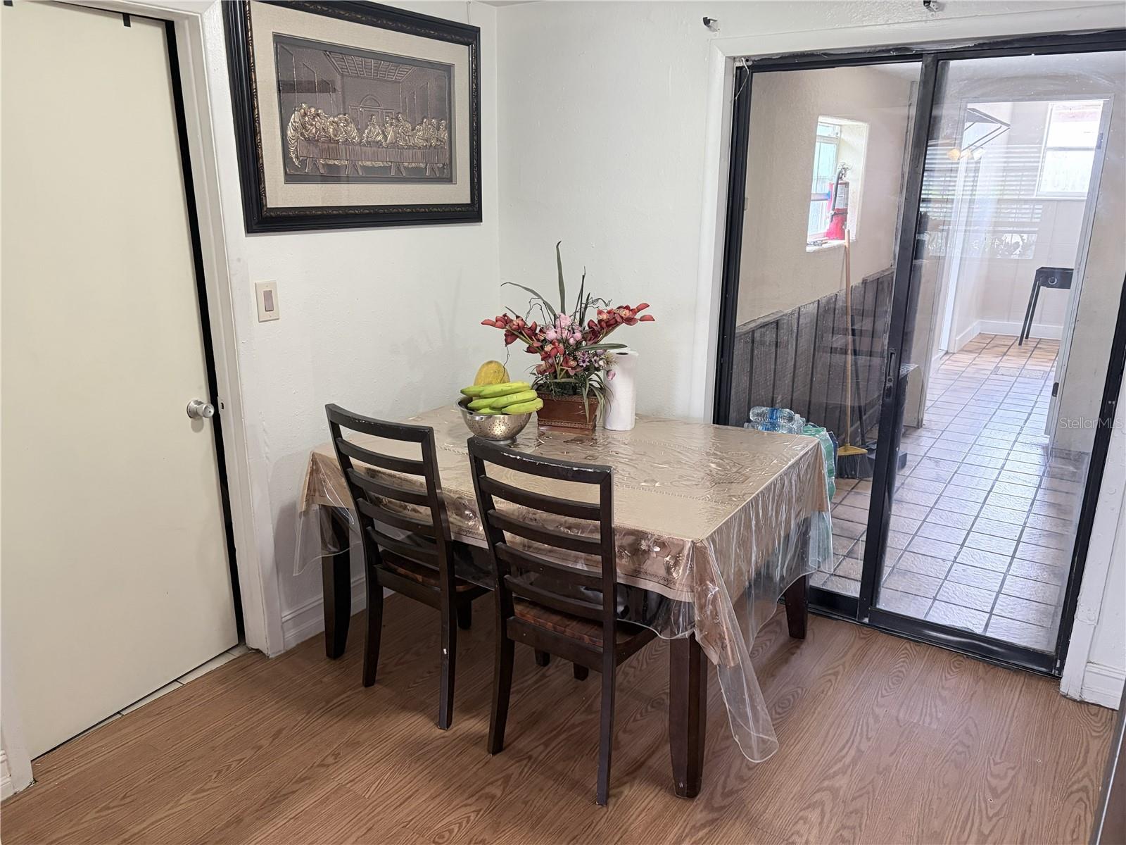 4802 E CURTIS ST, TAMPA, FL — photo 5