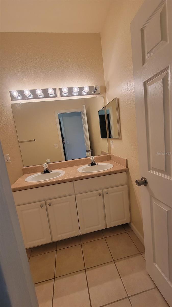 4316 NW 48TH #106, GAINESVILLE, FL — photo 15