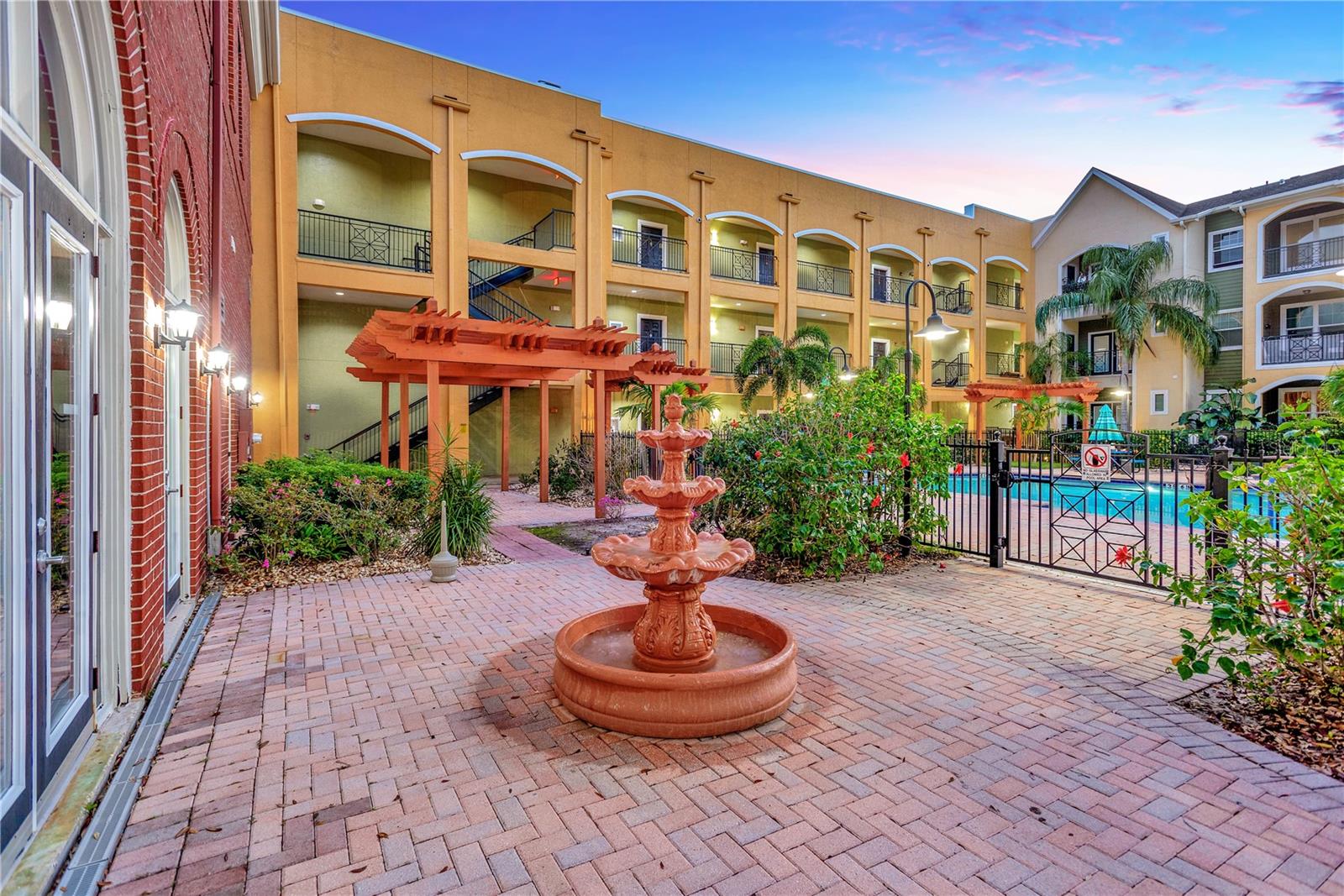 2010 E PALM AVE #15306, TAMPA, FL — photo 6