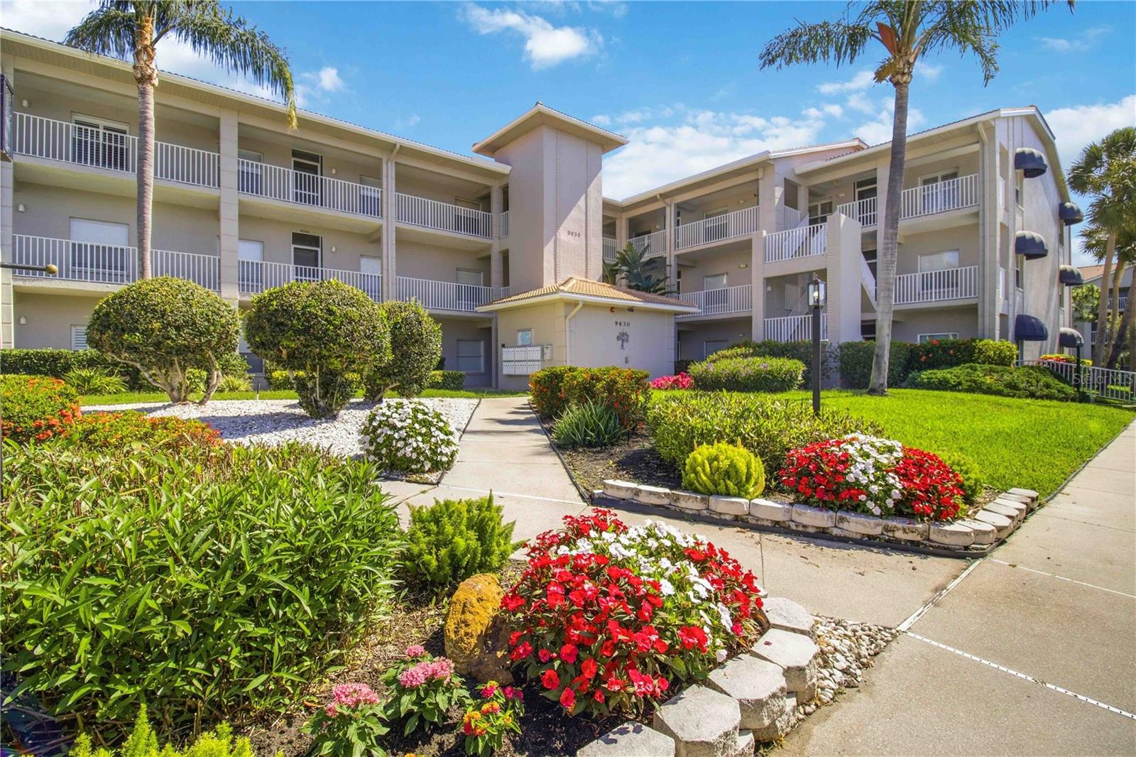 9630 CLUB SOUTH CIR #6209, SARASOTA, FL