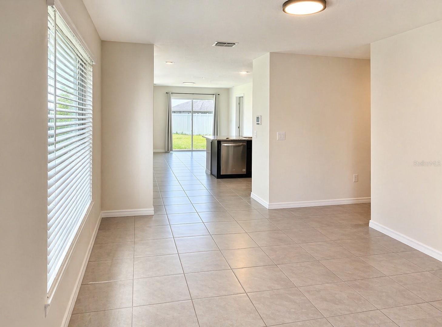 16511 MOSAIC OAR DR, WIMAUMA, FL — photo 2