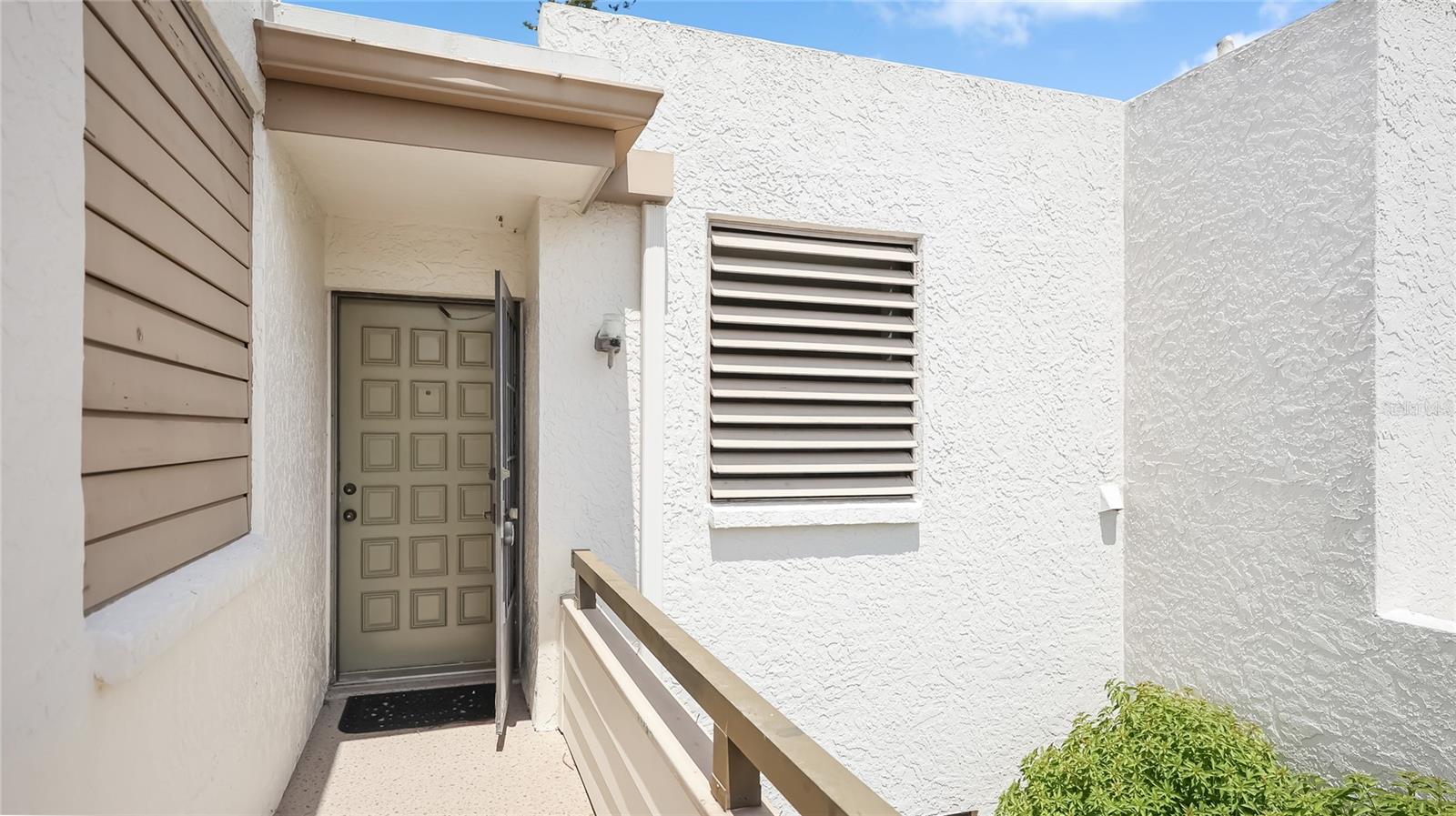 303 SPRINGDALE DR #303, BRADENTON, FL — photo 2