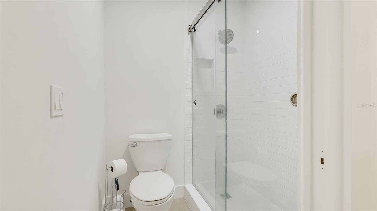 303 SPRINGDALE DR #303, BRADENTON, FL — photo 17