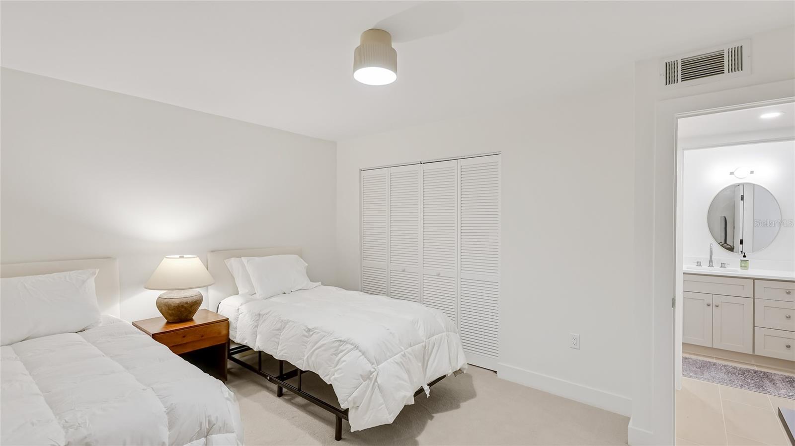 303 SPRINGDALE DR #303, BRADENTON, FL — photo 20