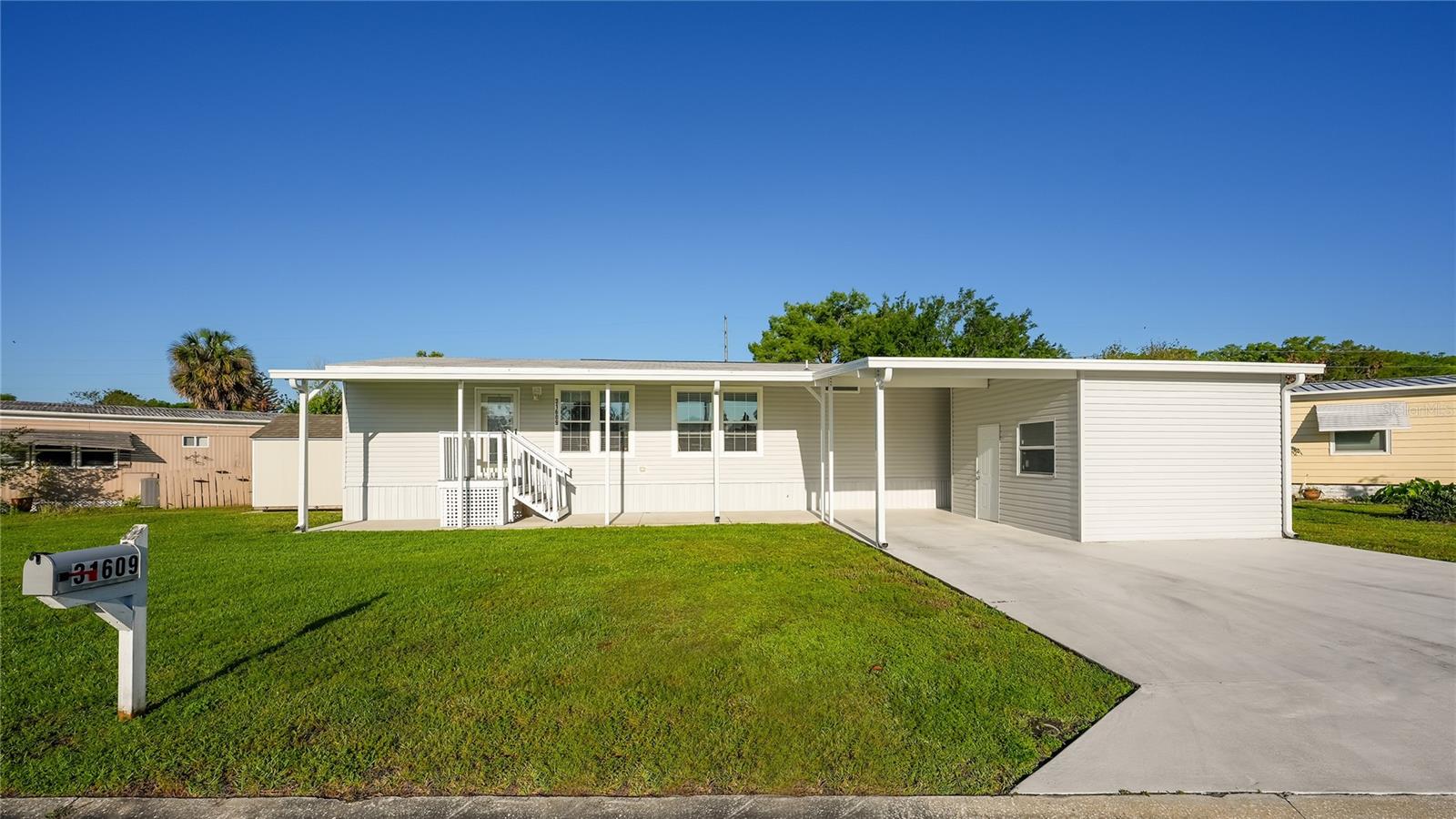 31609 TERRACE DR, TAVARES, FL — photo 4