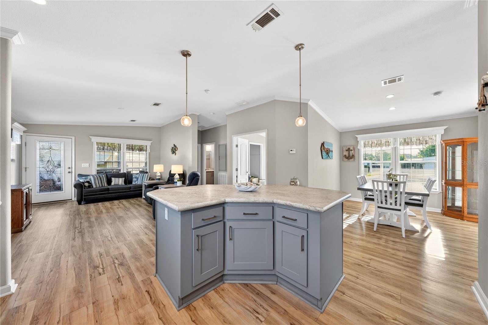31609 TERRACE DR, TAVARES, FL — photo 31