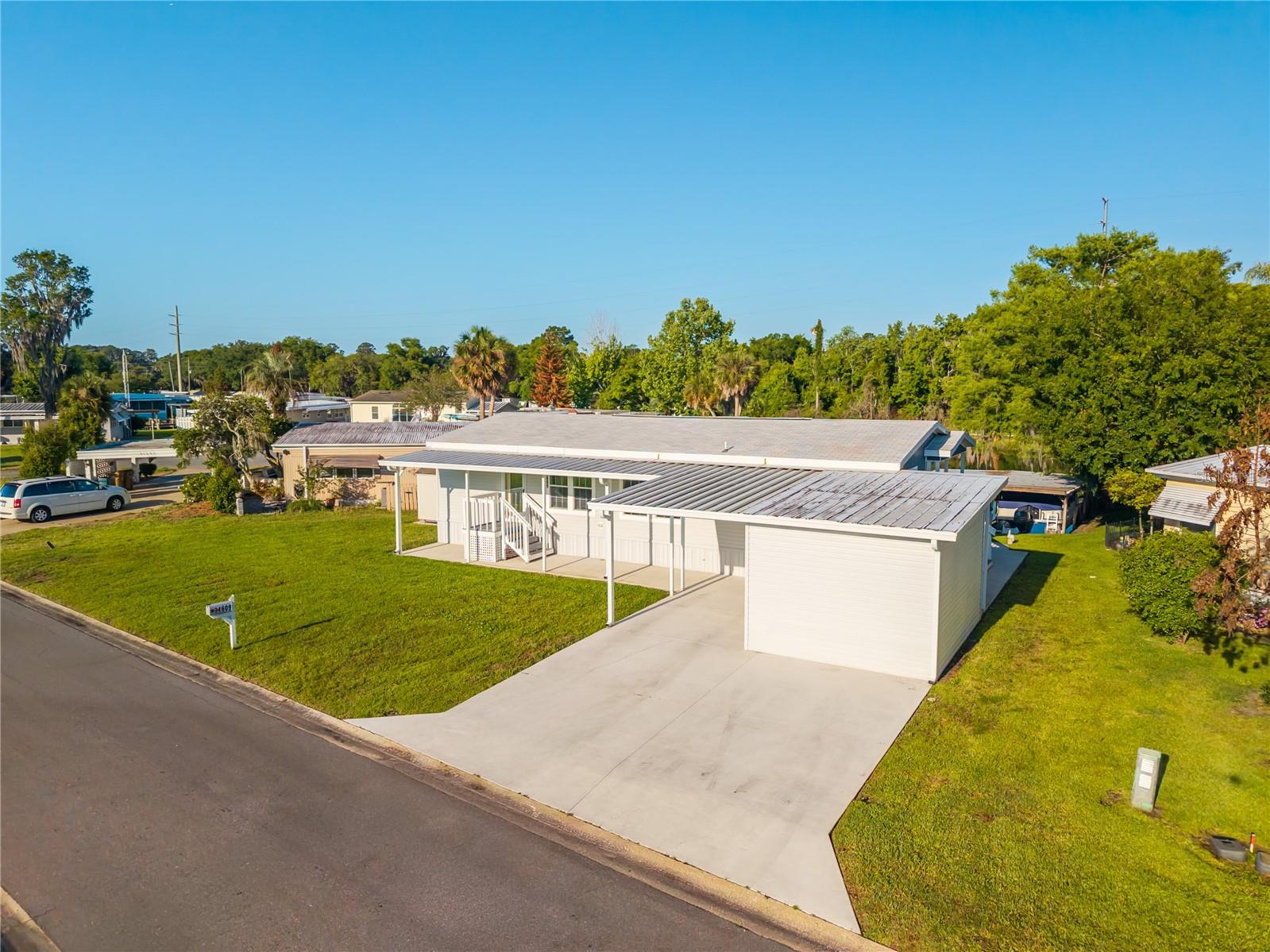 31609 TERRACE DR, TAVARES, FL — photo 102