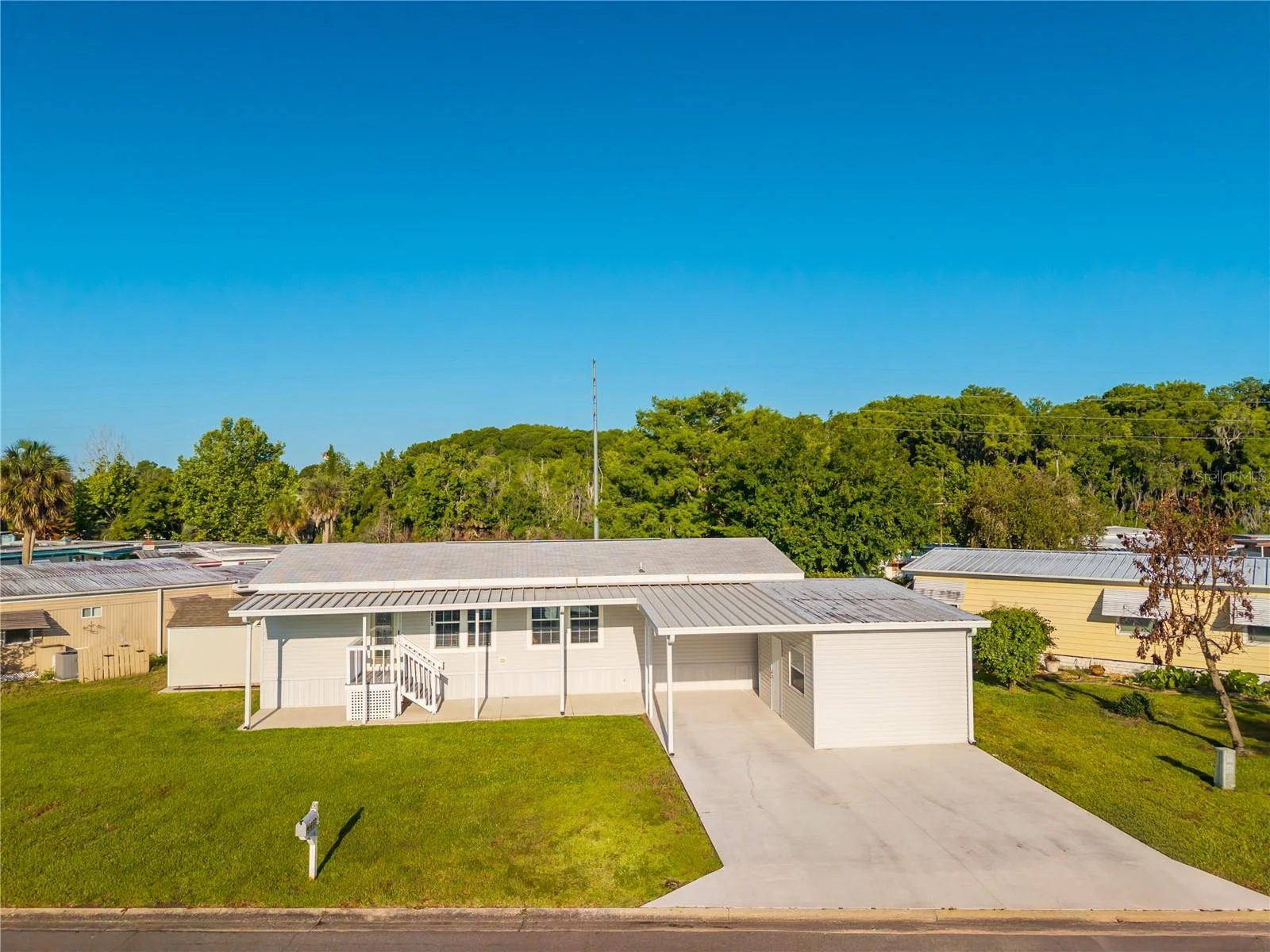 31609 TERRACE DR, TAVARES, FL — photo 103