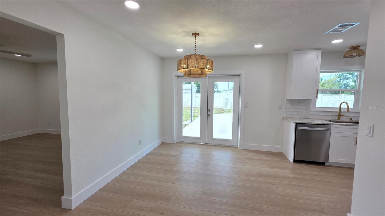 6817 11TH AVE NW, BRADENTON, FL — photo 6
