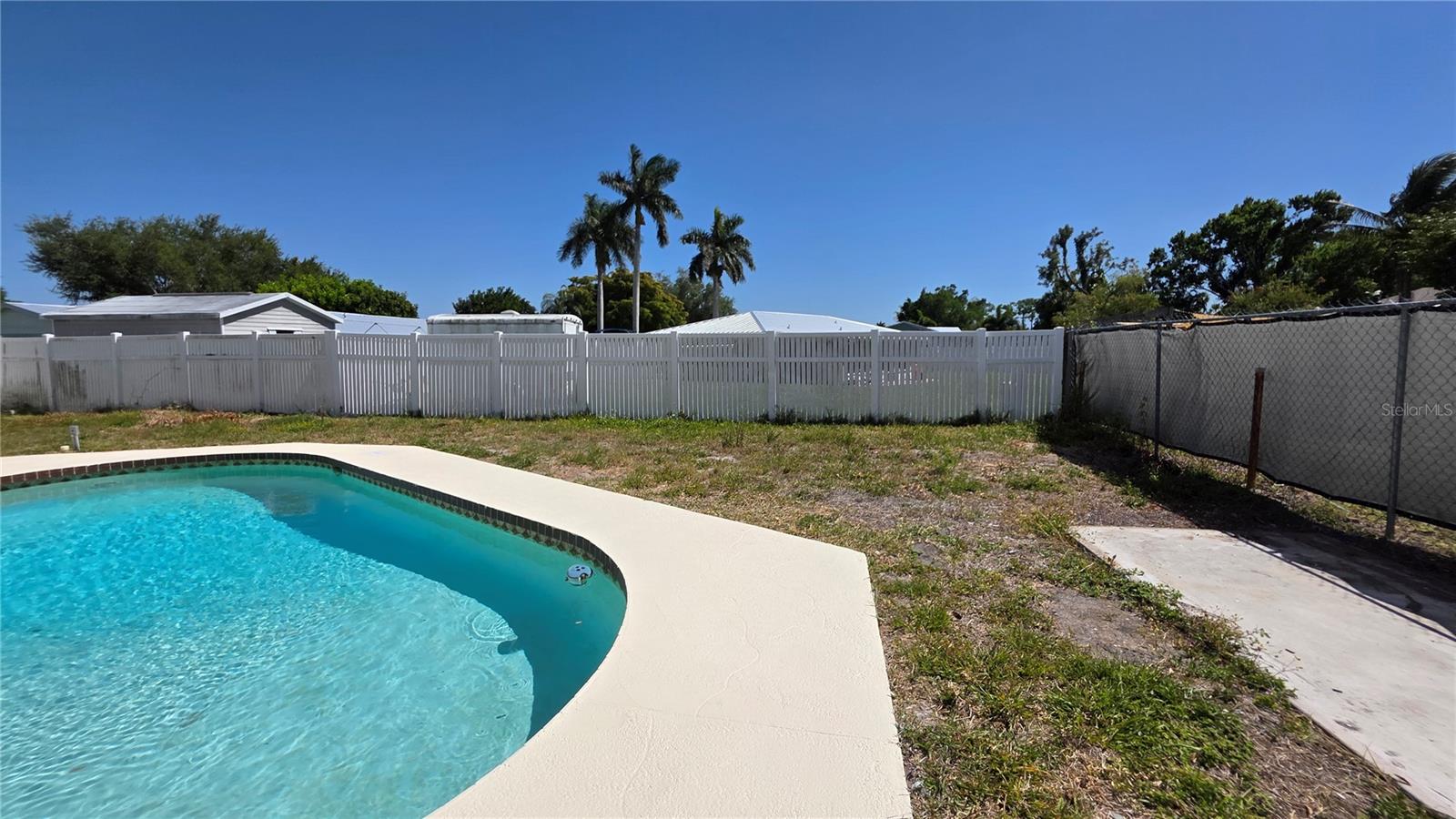 6817 11TH AVE NW, BRADENTON, FL — photo 21