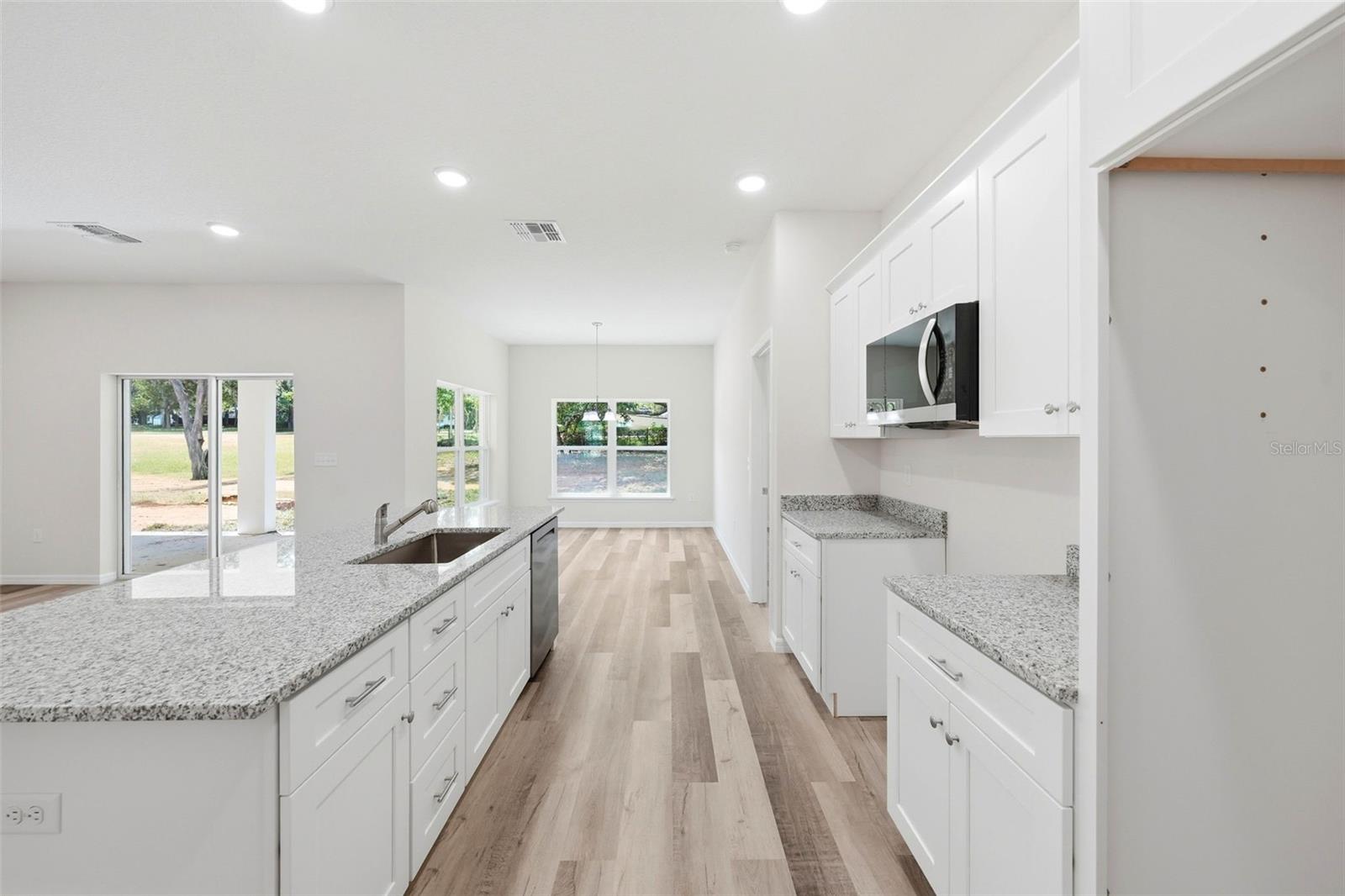13404 NEW YORK AVE, ASTATULA, FL — photo 23