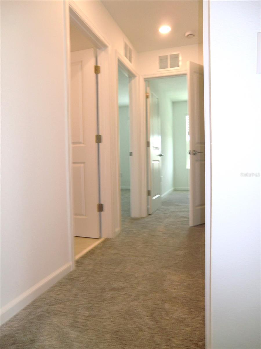 2731 RUNNERS CIR, CLERMONT, FL — photo 12