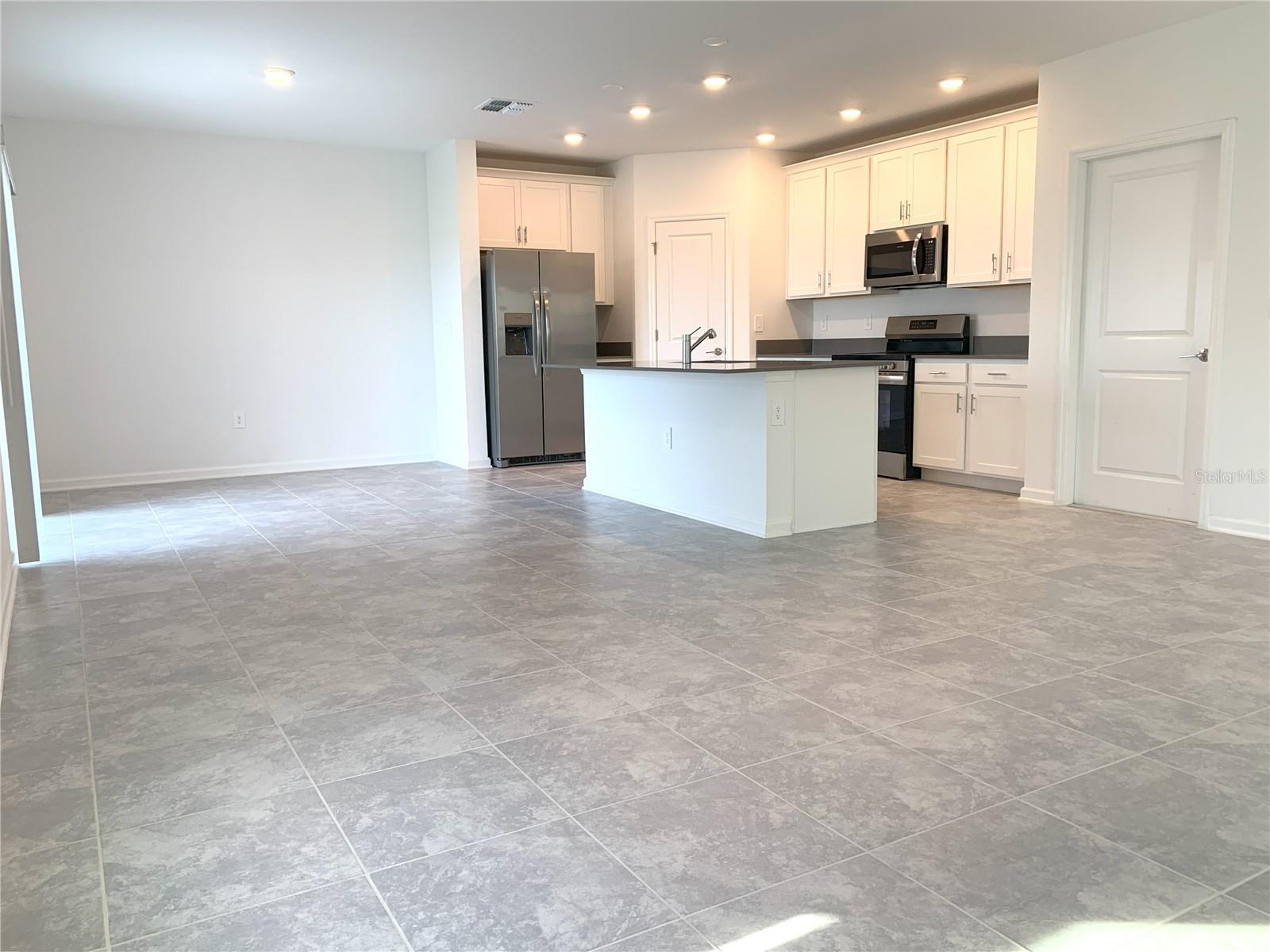 2731 RUNNERS CIR, CLERMONT, FL — photo 26