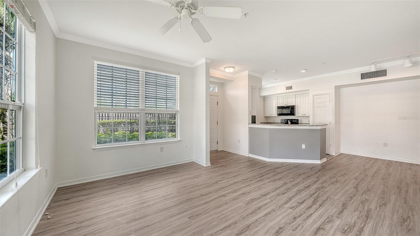 5501 ROSEHILL RD #105, SARASOTA, FL — photo 9