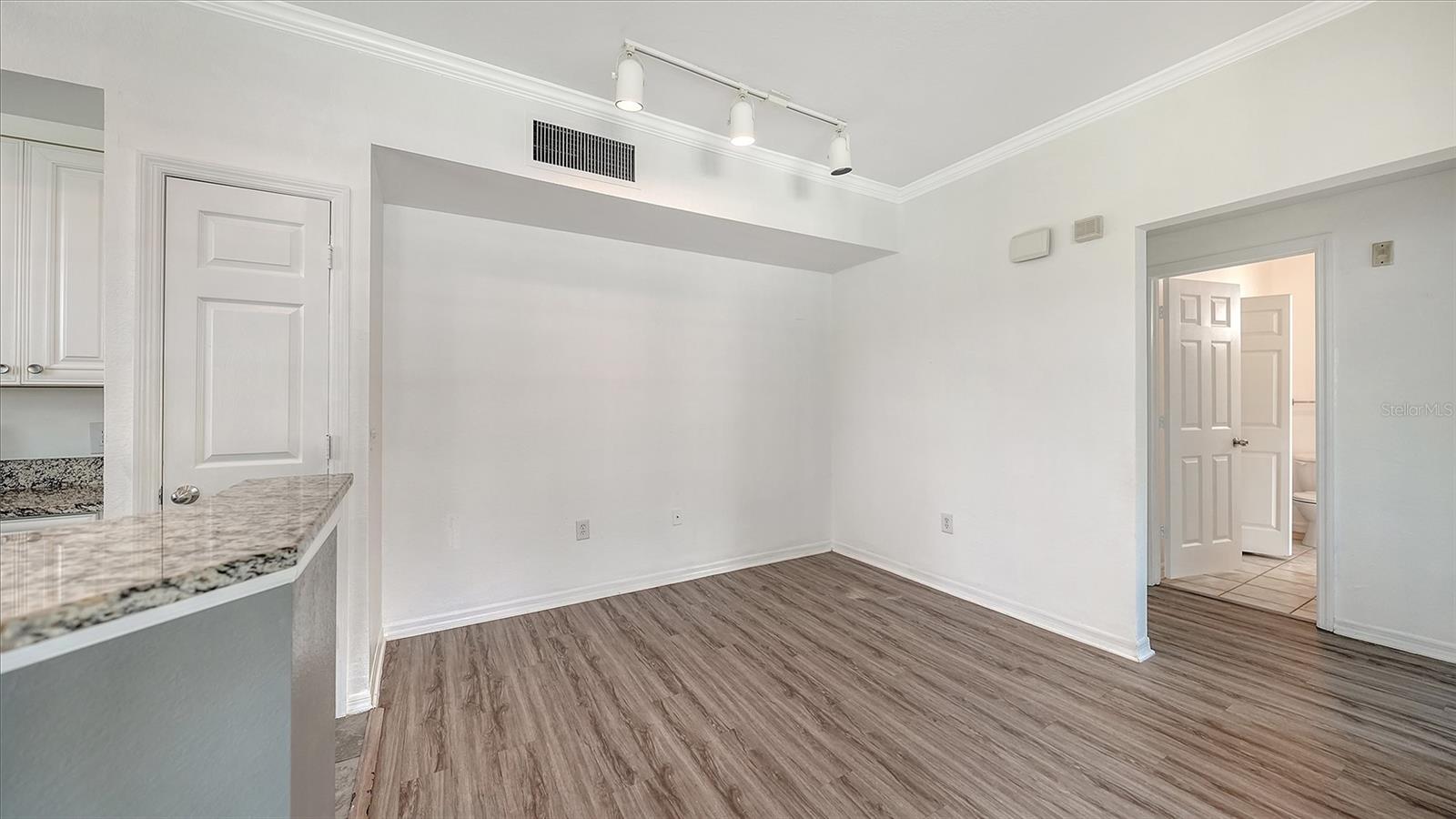 5501 ROSEHILL RD #105, SARASOTA, FL — photo 13