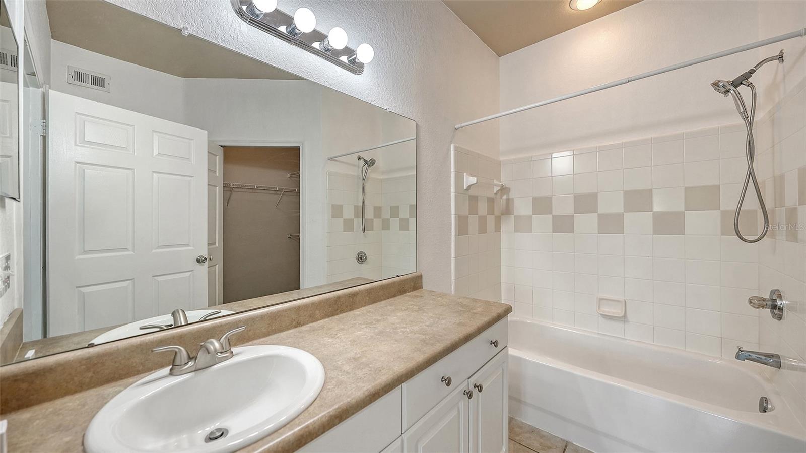 5501 ROSEHILL RD #105, SARASOTA, FL — photo 32