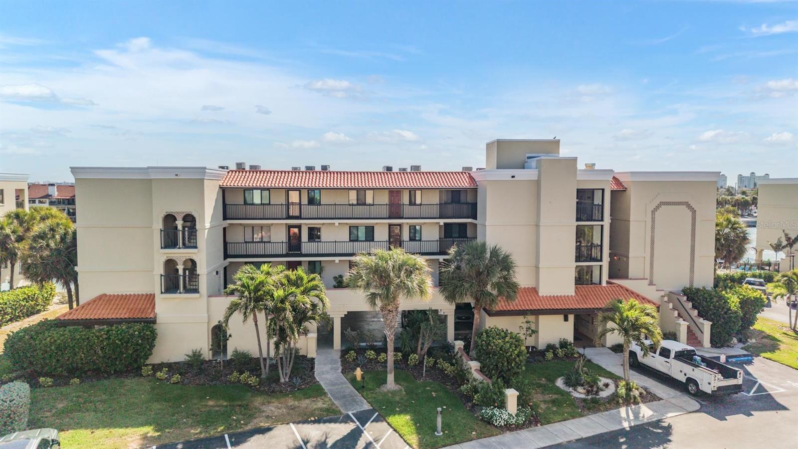 7435 BAYSHORE DR #303, TREASURE ISLAND, FL — photo 2