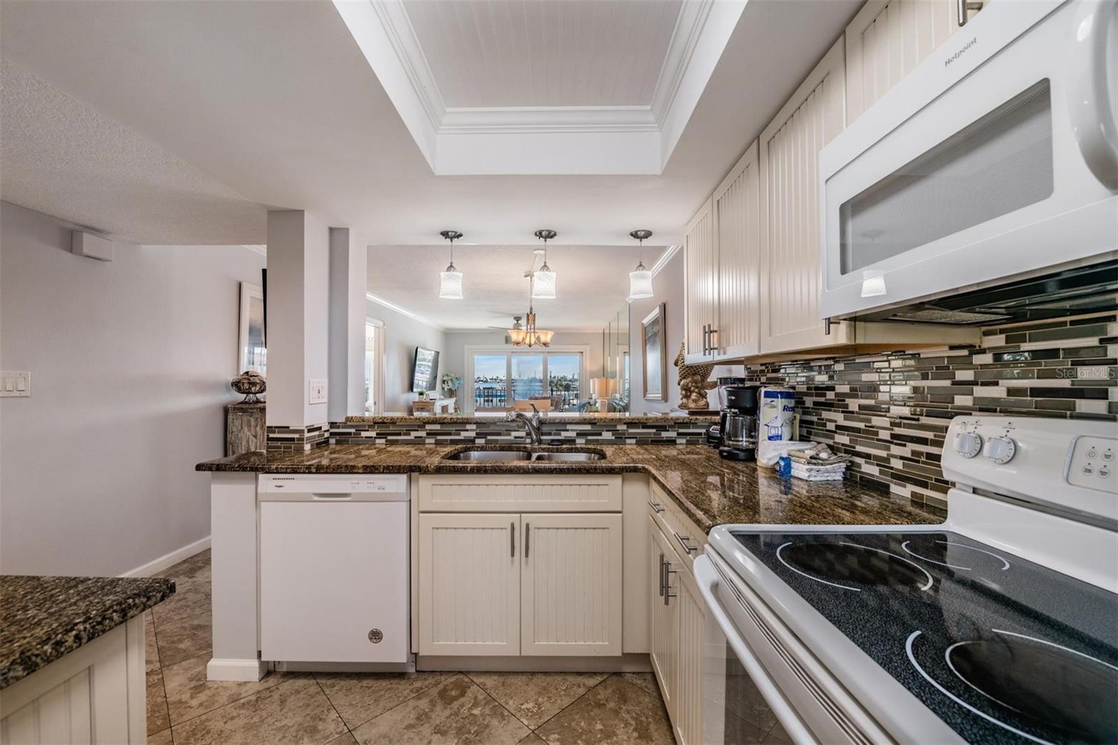 7435 BAYSHORE DR #303, TREASURE ISLAND, FL — photo 10