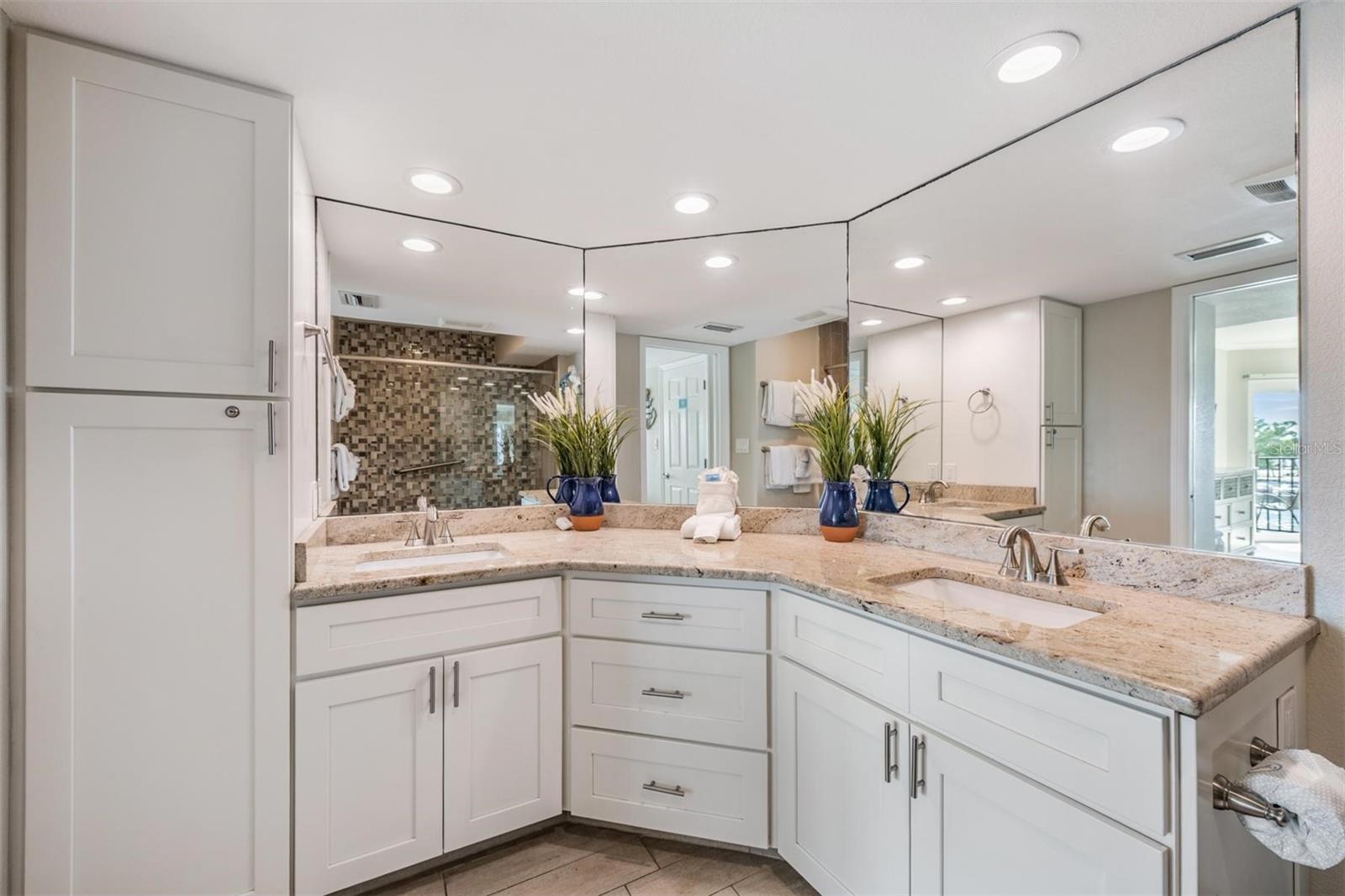 7435 BAYSHORE DR #303, TREASURE ISLAND, FL — photo 25