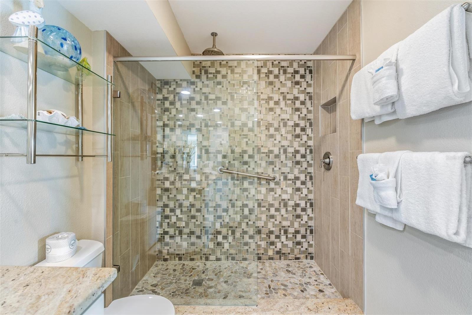 7435 BAYSHORE DR #303, TREASURE ISLAND, FL — photo 27