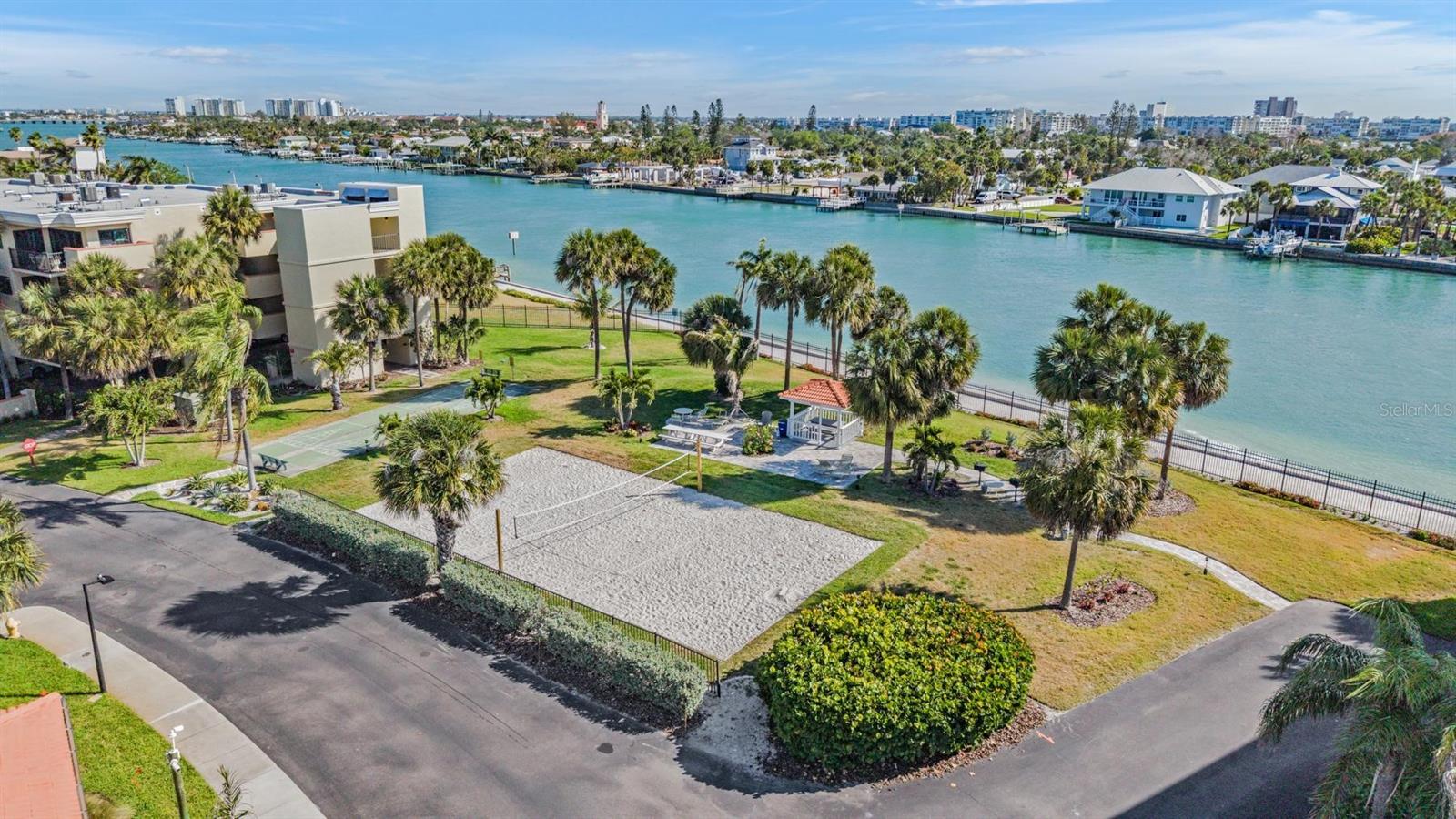 7435 BAYSHORE DR #303, TREASURE ISLAND, FL — photo 40