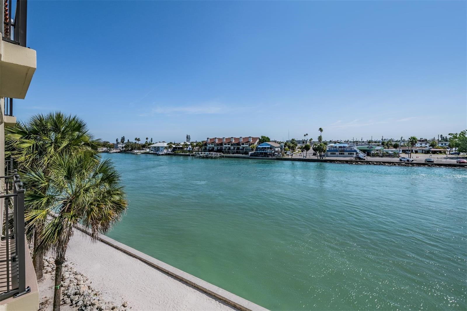 7435 BAYSHORE DR #303, TREASURE ISLAND, FL — photo 42