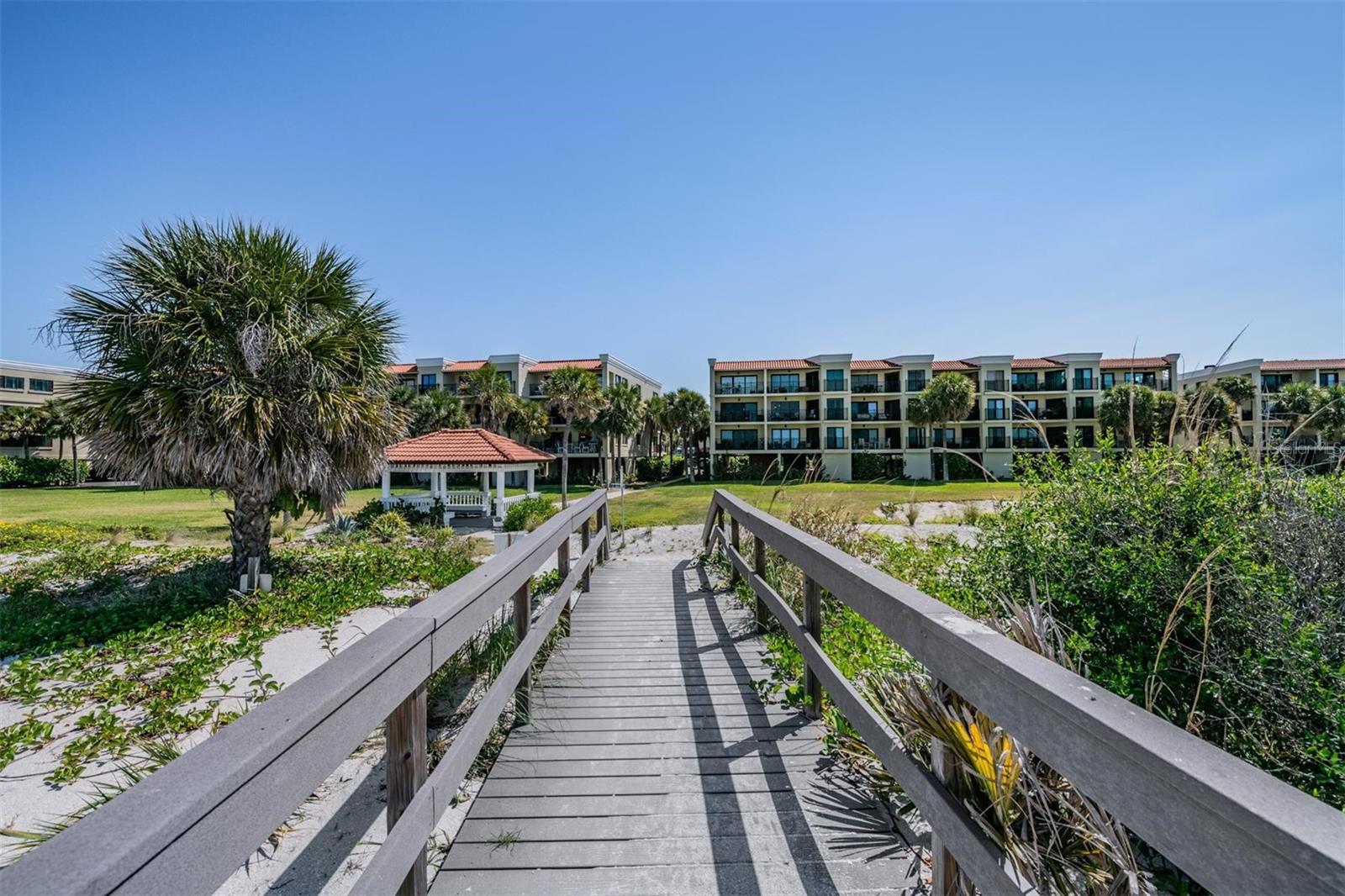 7435 BAYSHORE DR #303, TREASURE ISLAND, FL — photo 45