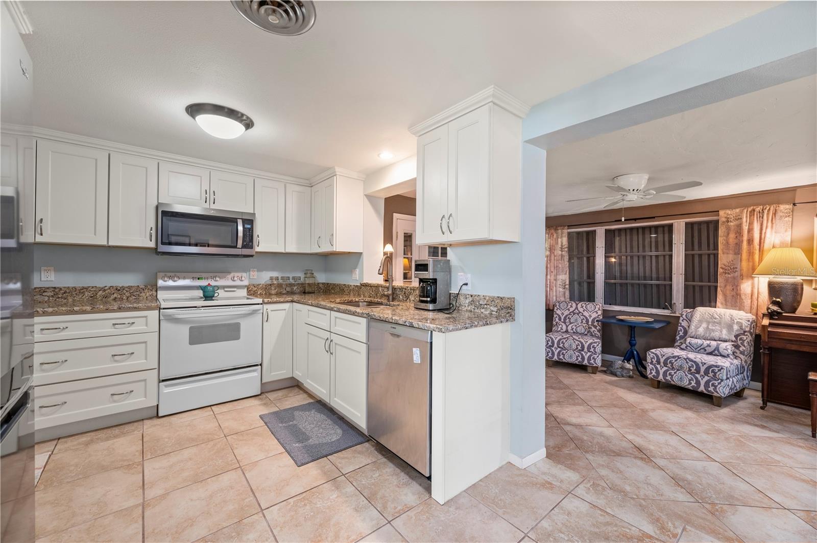 540 GROVE AVE NW, PORT CHARLOTTE, FL — photo 19