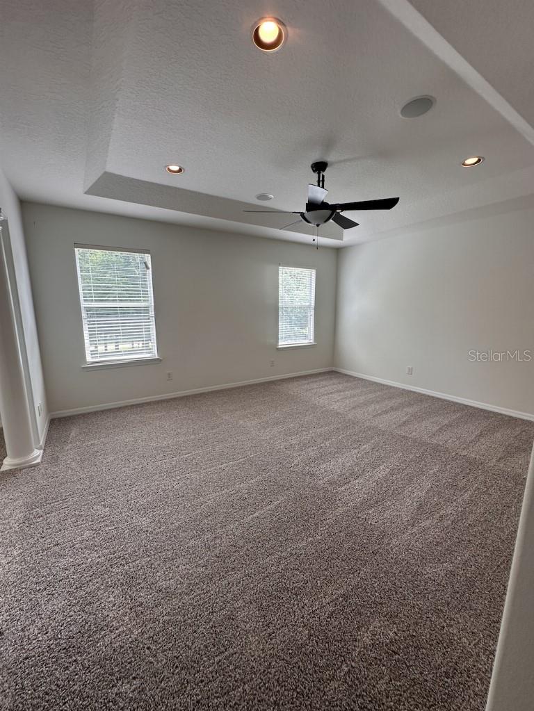 11107 GREEN PARK CIR, TAMPA, FL — photo 11