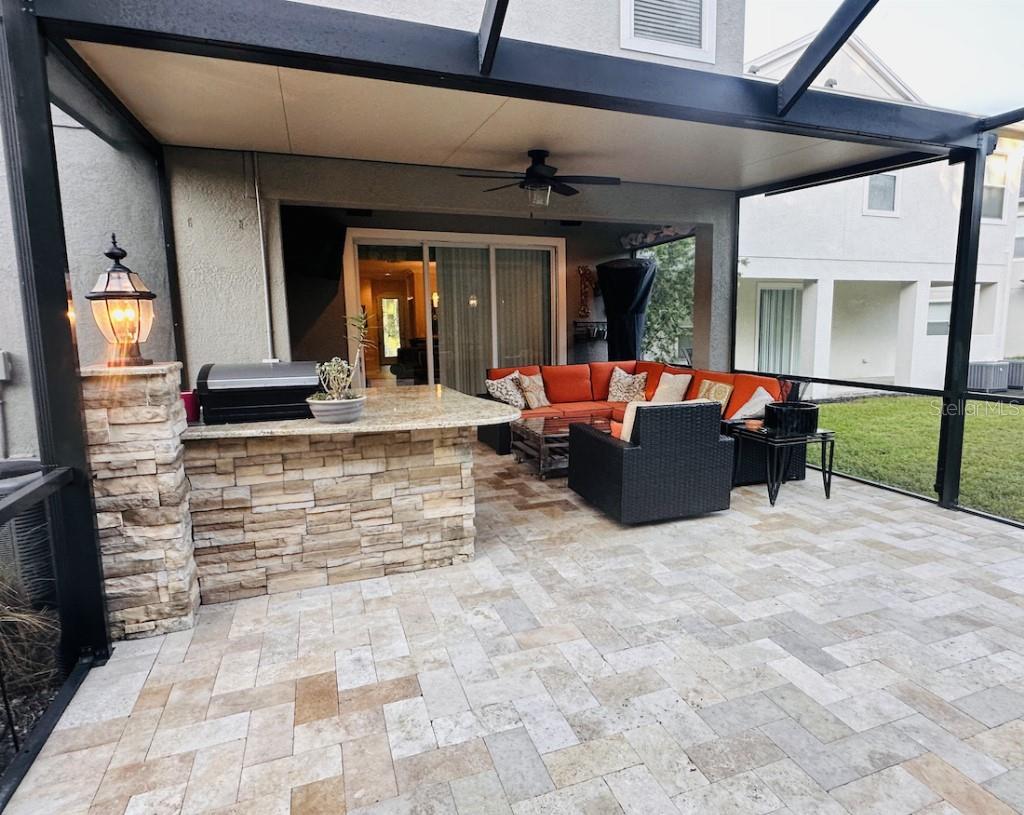 11107 GREEN PARK CIR, TAMPA, FL — photo 21