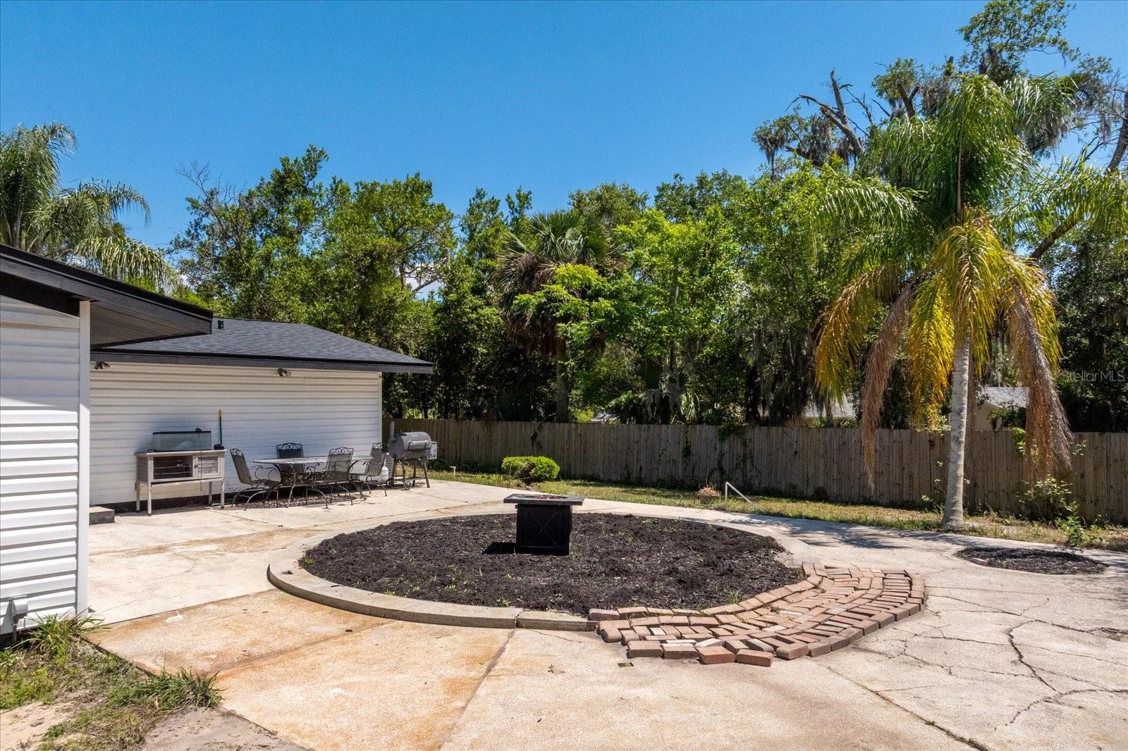 160 DEERPATH RD, DEBARY, FL — photo 30