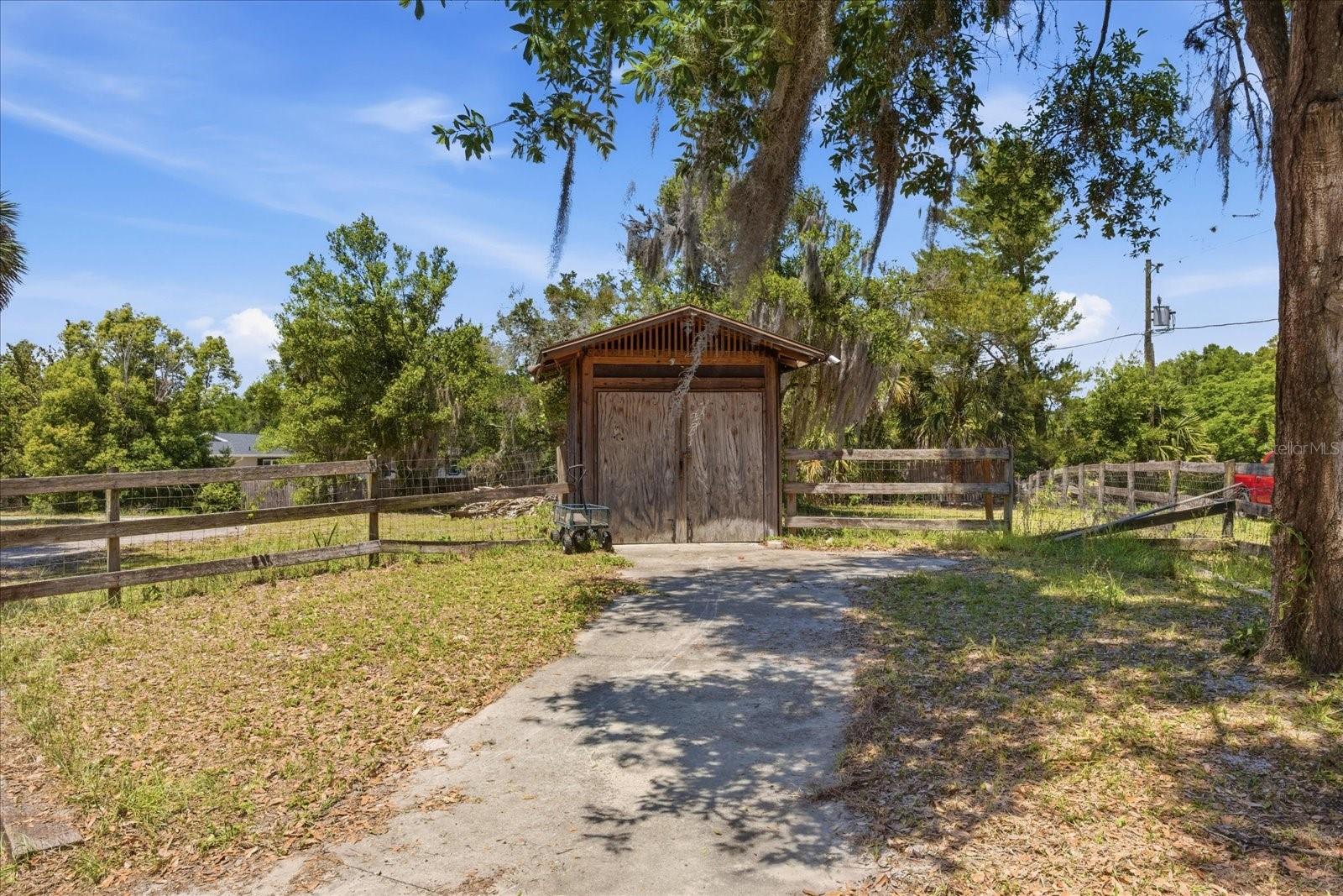 160 DEERPATH RD, DEBARY, FL — photo 33