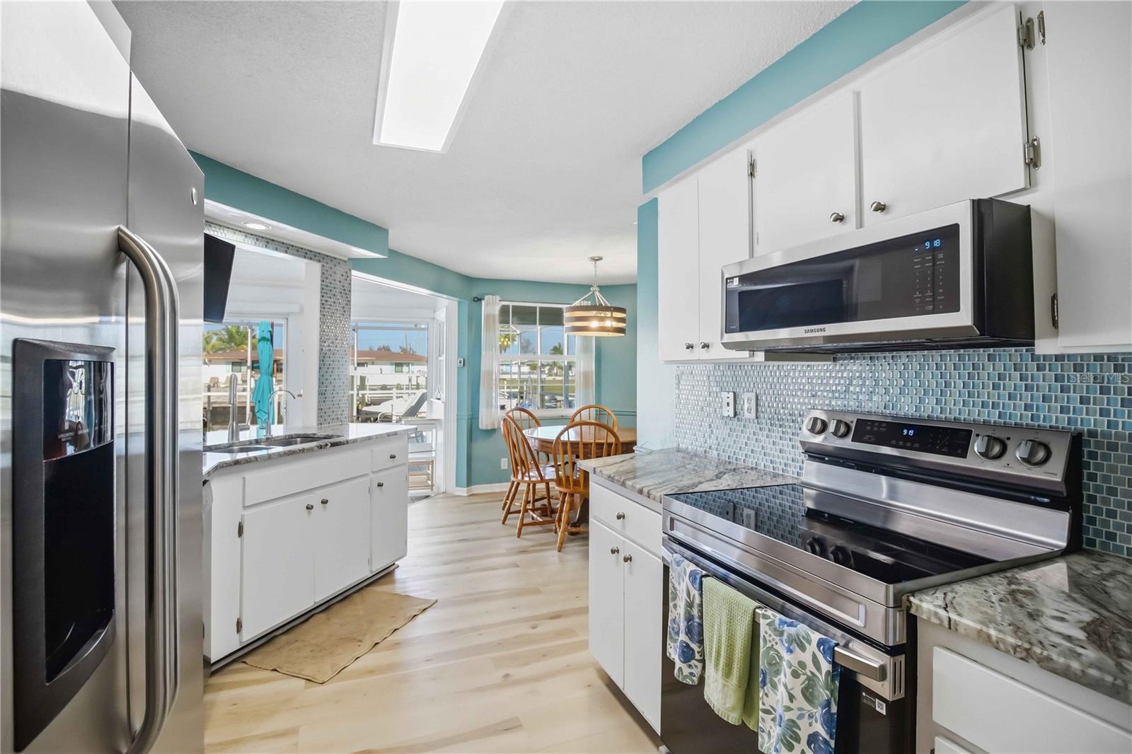 4012 99TH ST W, BRADENTON, FL — photo 31