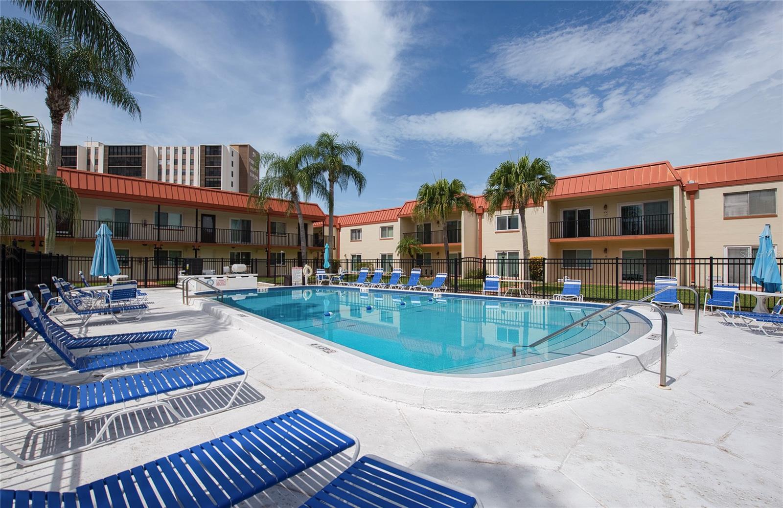 10365 PARADISE BLVD #9, TREASURE ISLAND, FL — photo 3