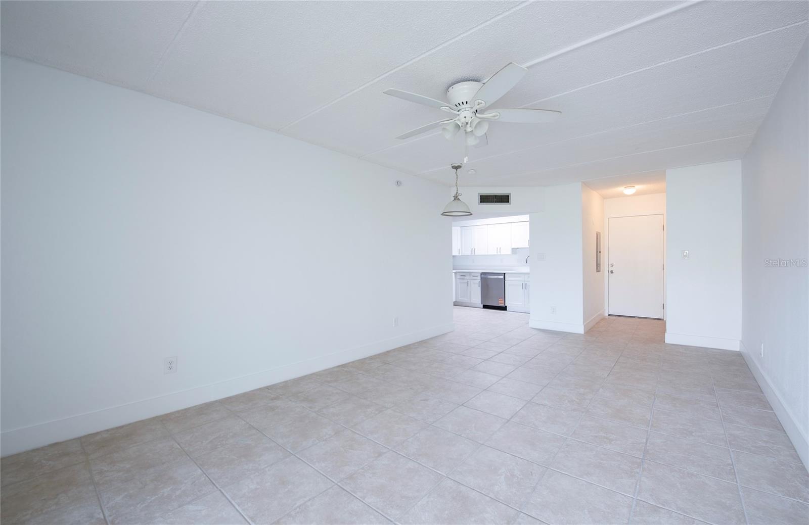 10365 PARADISE BLVD #9, TREASURE ISLAND, FL — photo 14