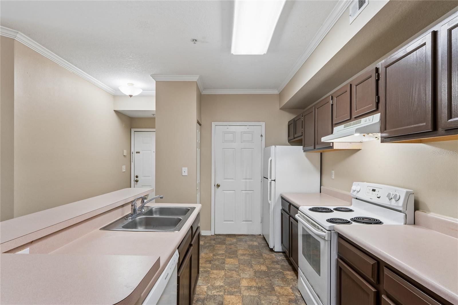 5618 PINNACLE HEIGHTS CIR #312, TAMPA, FL — photo 13