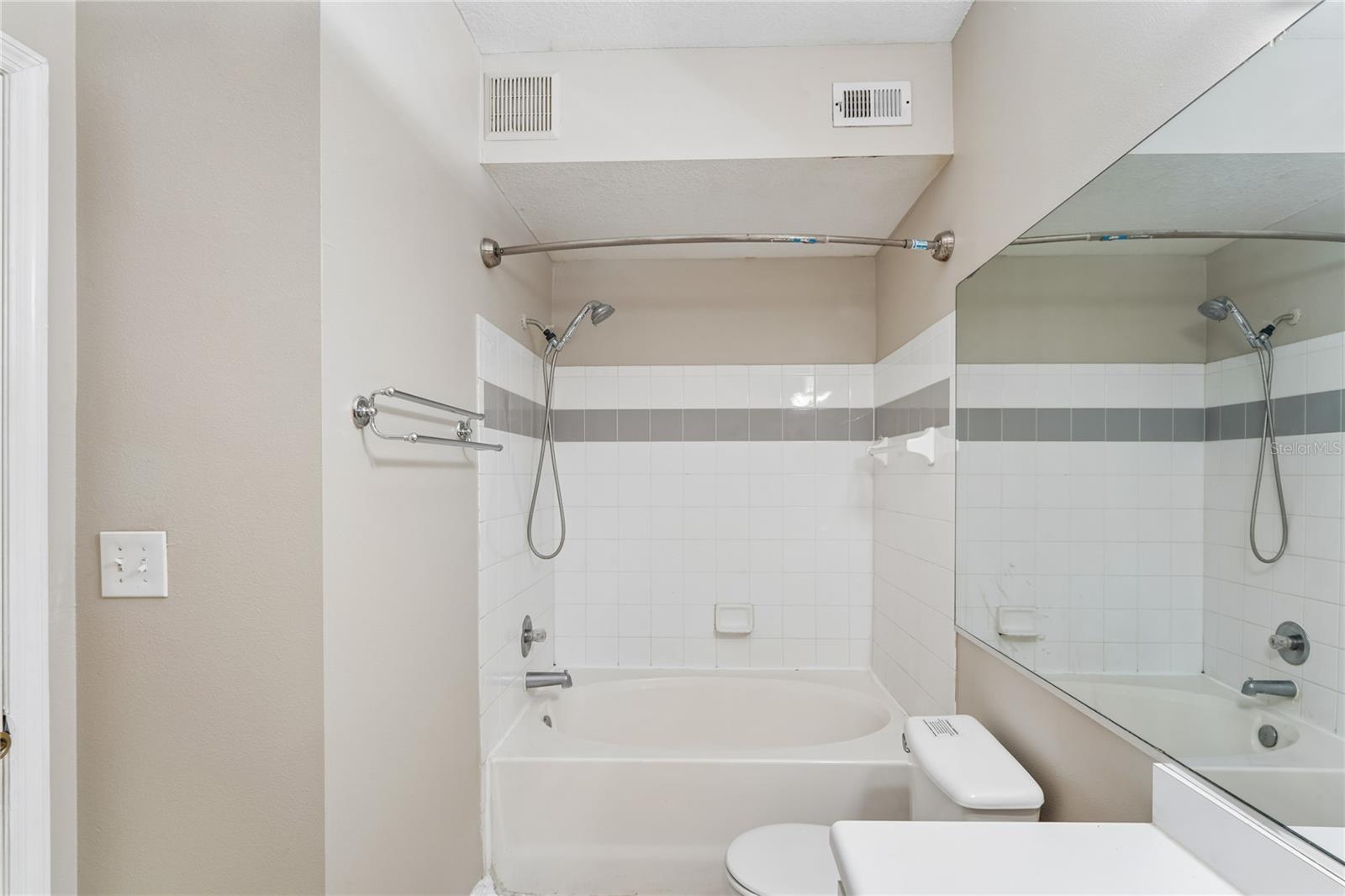 5618 PINNACLE HEIGHTS CIR #312, TAMPA, FL — photo 25