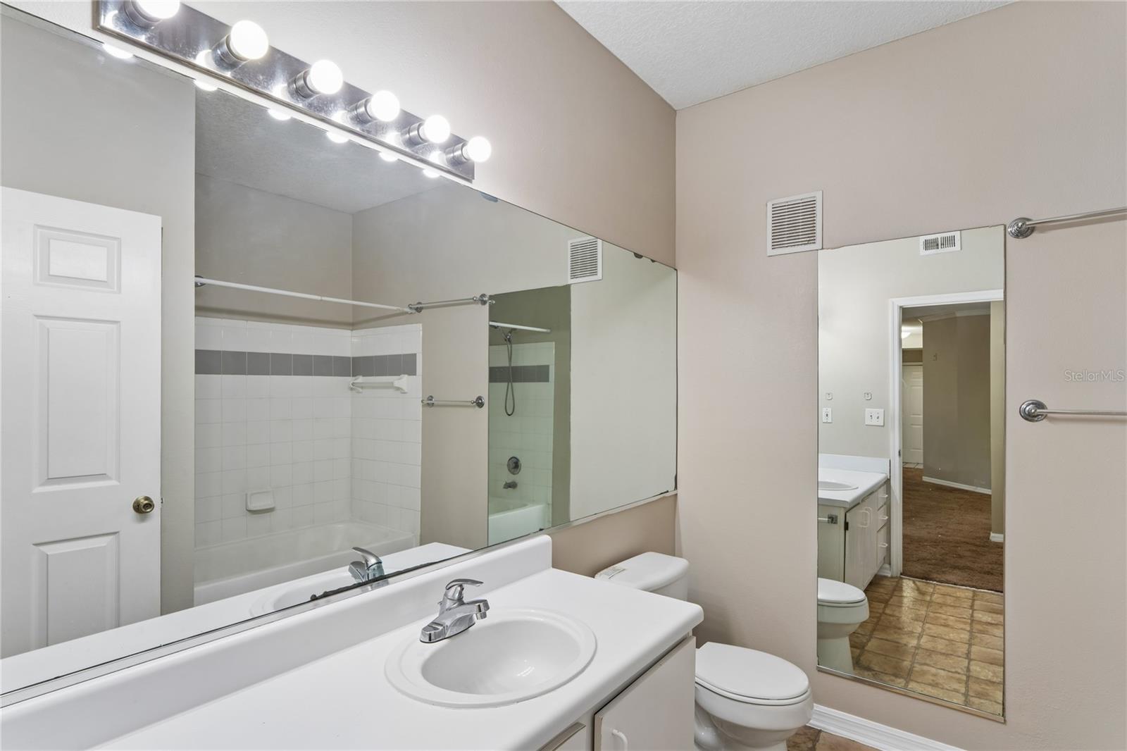 5618 PINNACLE HEIGHTS CIR #312, TAMPA, FL — photo 30