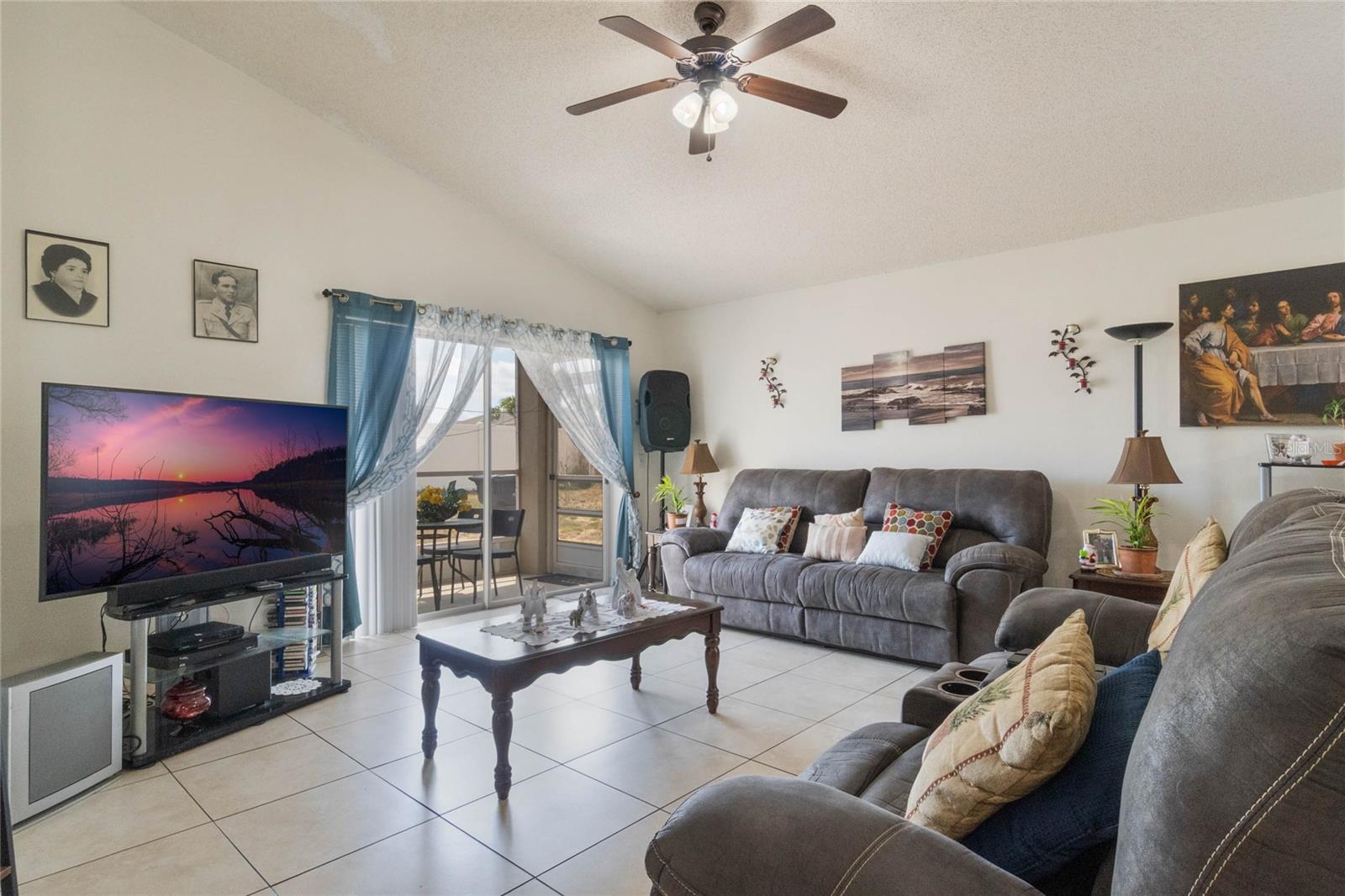 640 LADY DIANA DR, DAVENPORT, FL — photo 8
