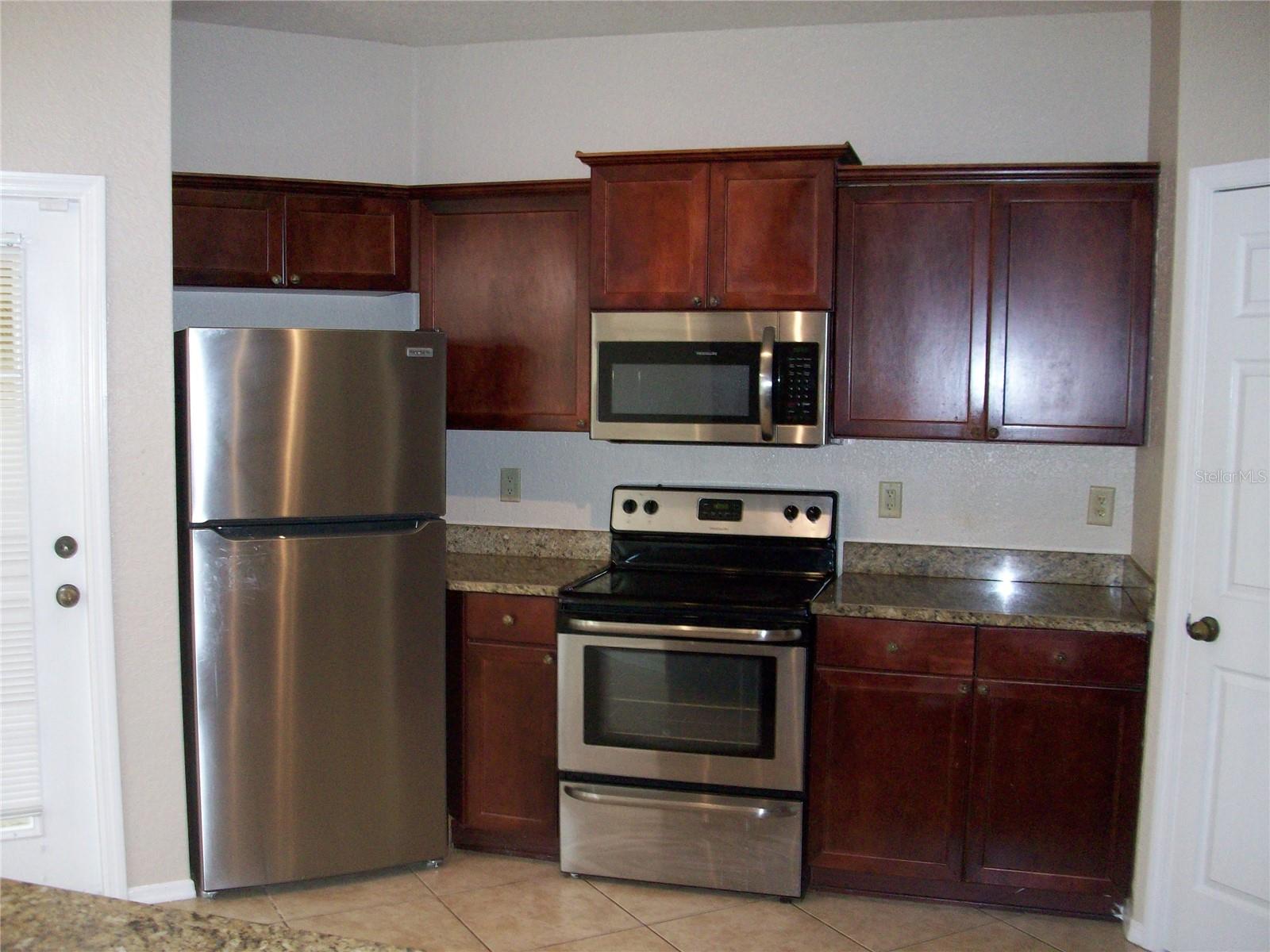 143 VILLA DI ESTE TER #205, LAKE MARY, FL — photo 5
