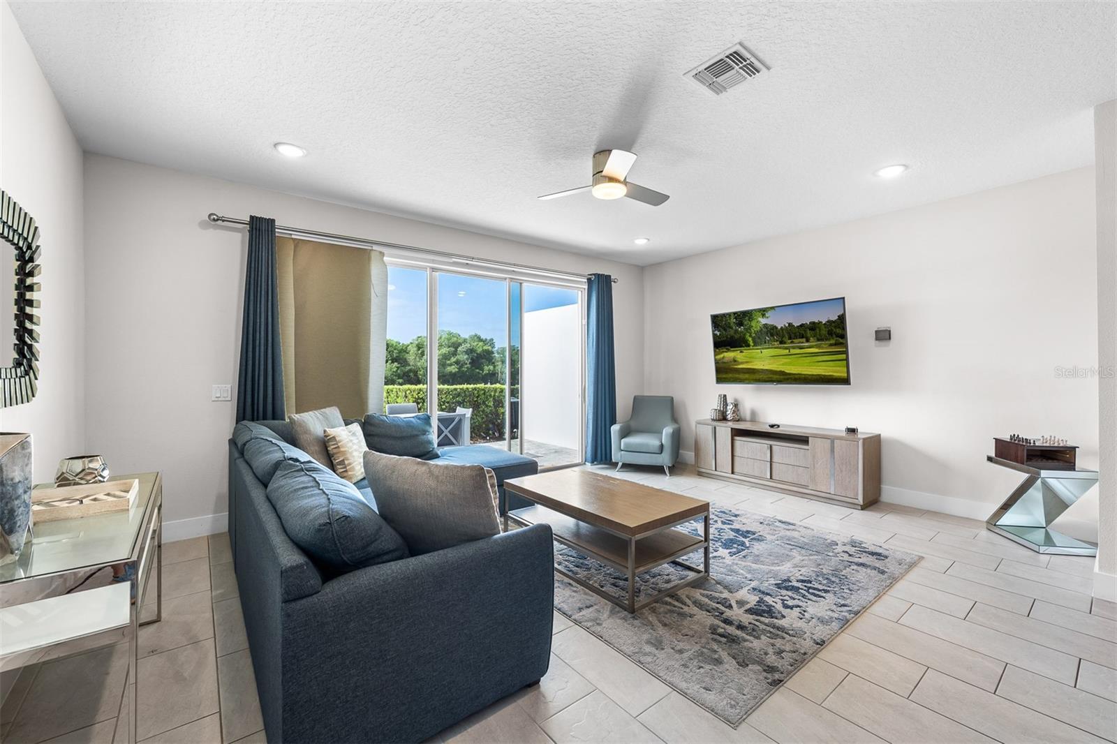 856 DRIVING RANGE CT, REUNION, FL — photo 10