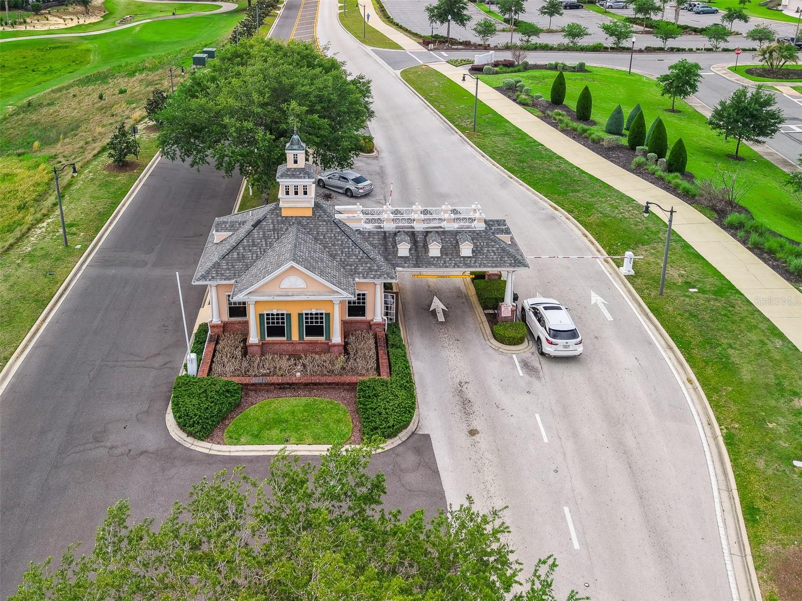 856 DRIVING RANGE CT, REUNION, FL — photo 30