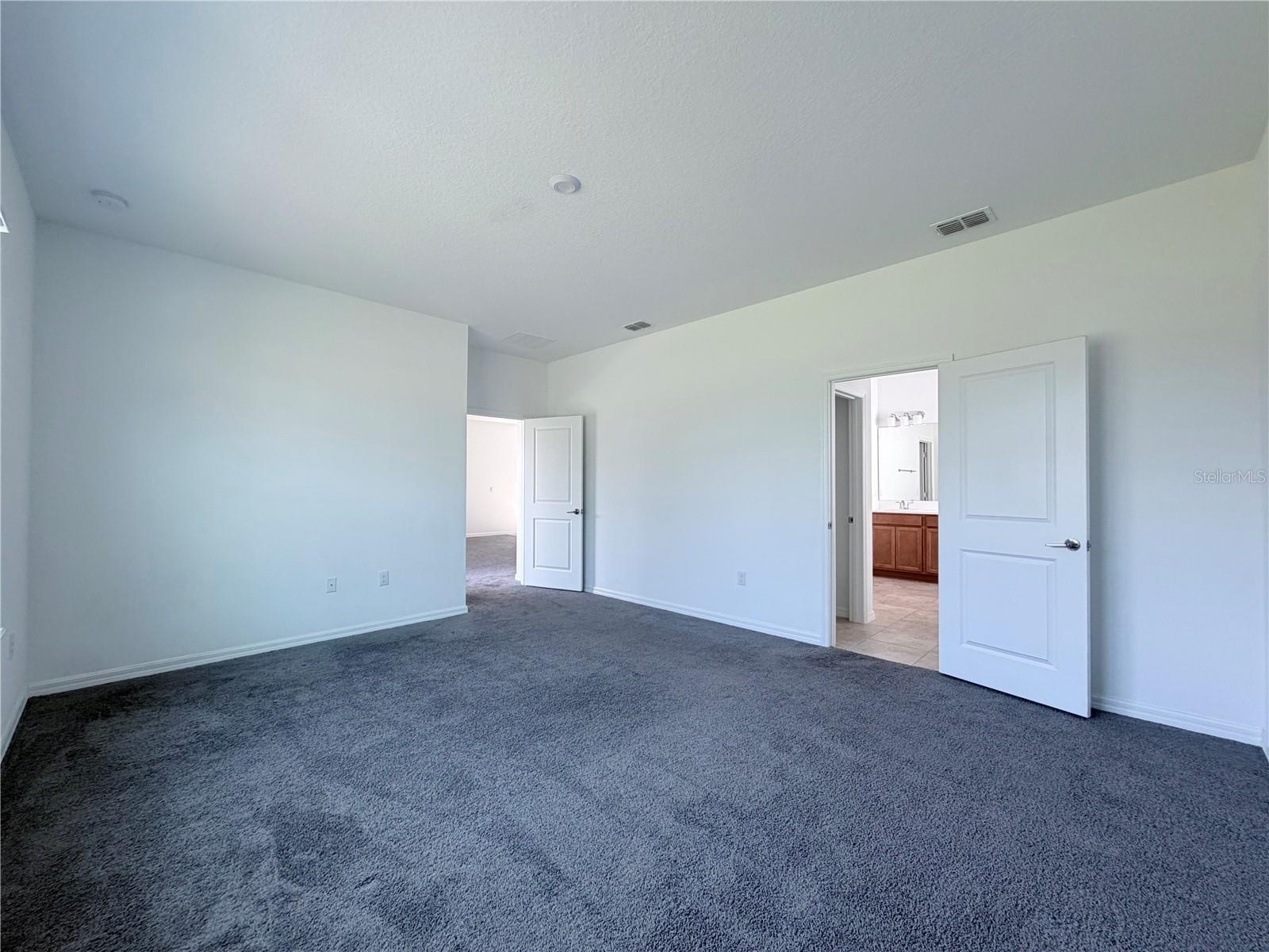 2186 RIDGE POINTE LN, CLERMONT, FL — photo 15