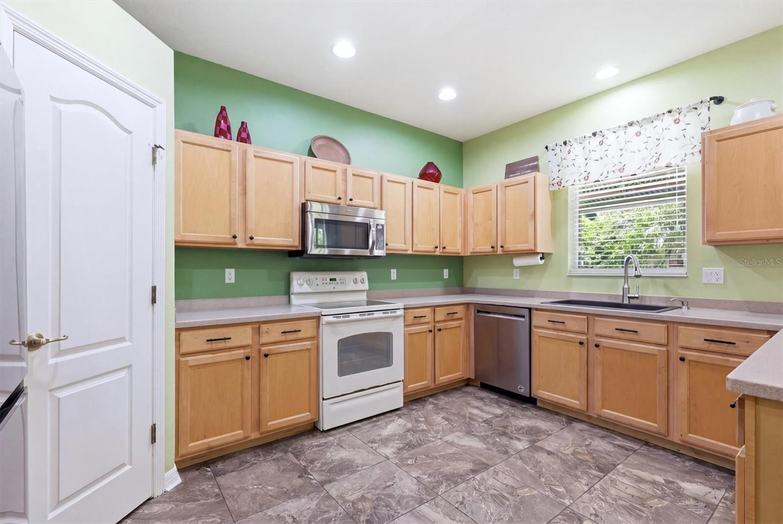 5814 FRENCH CREEK CT, ELLENTON, FL — photo 11