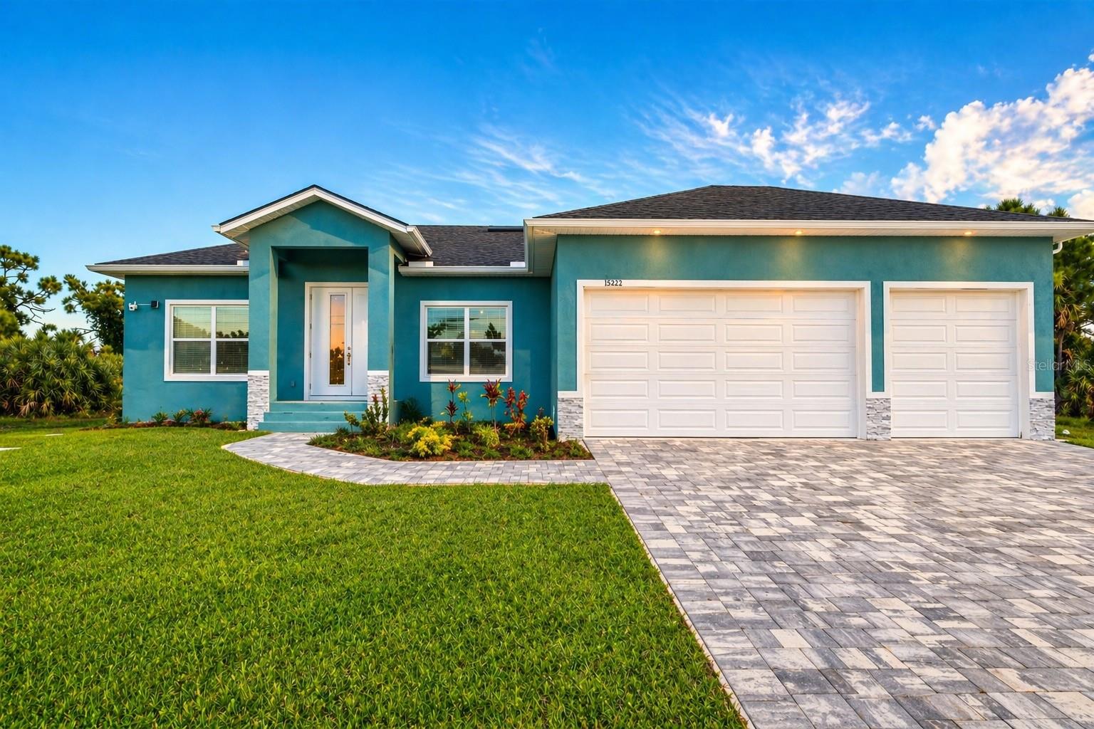 15473 LAKELAND CIR, PORT CHARLOTTE, FL